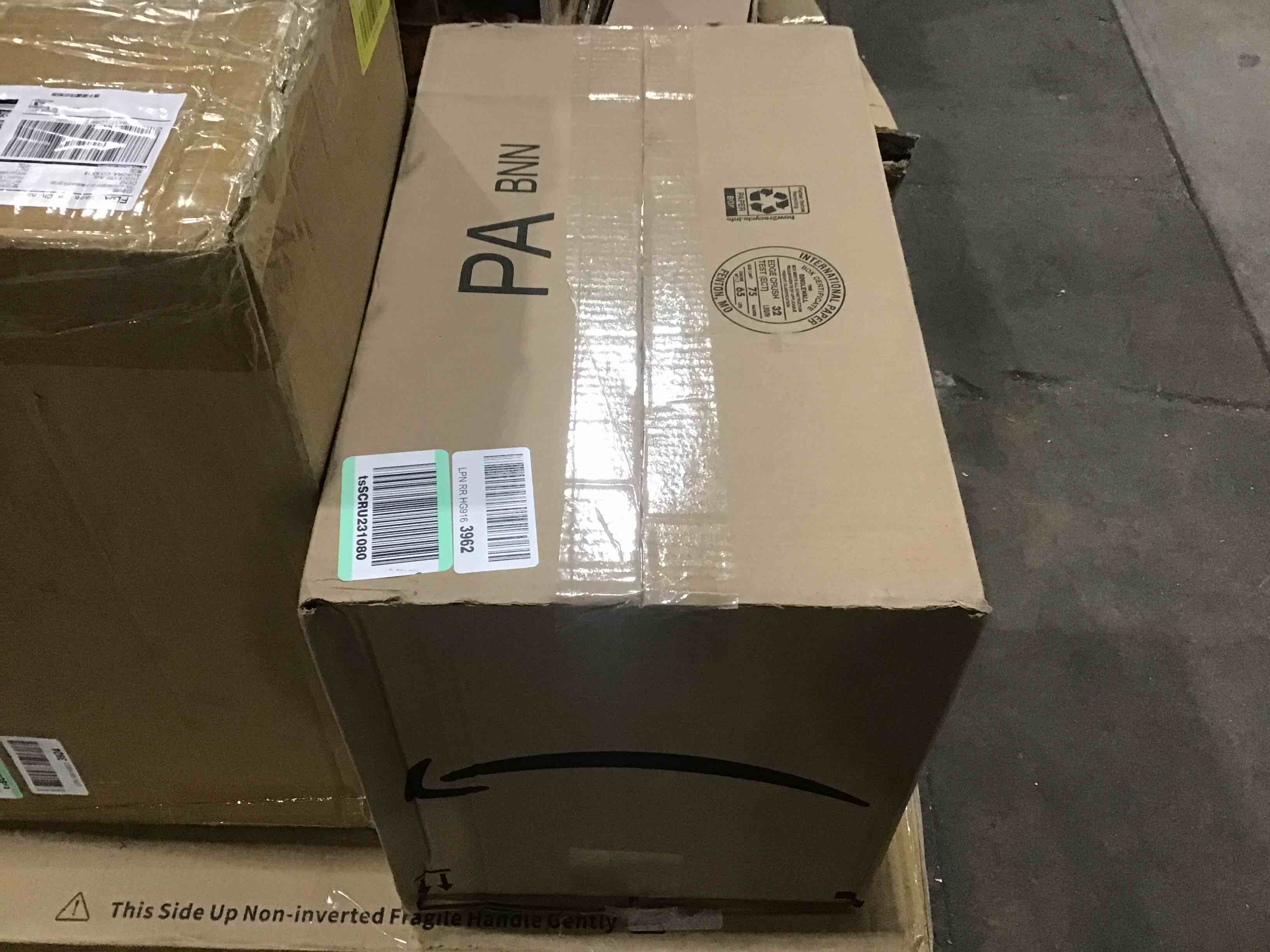 https://s3.amazonaws.com/lotting-images-prod/bidfta/YEL4140613_1705604015209.jpeg