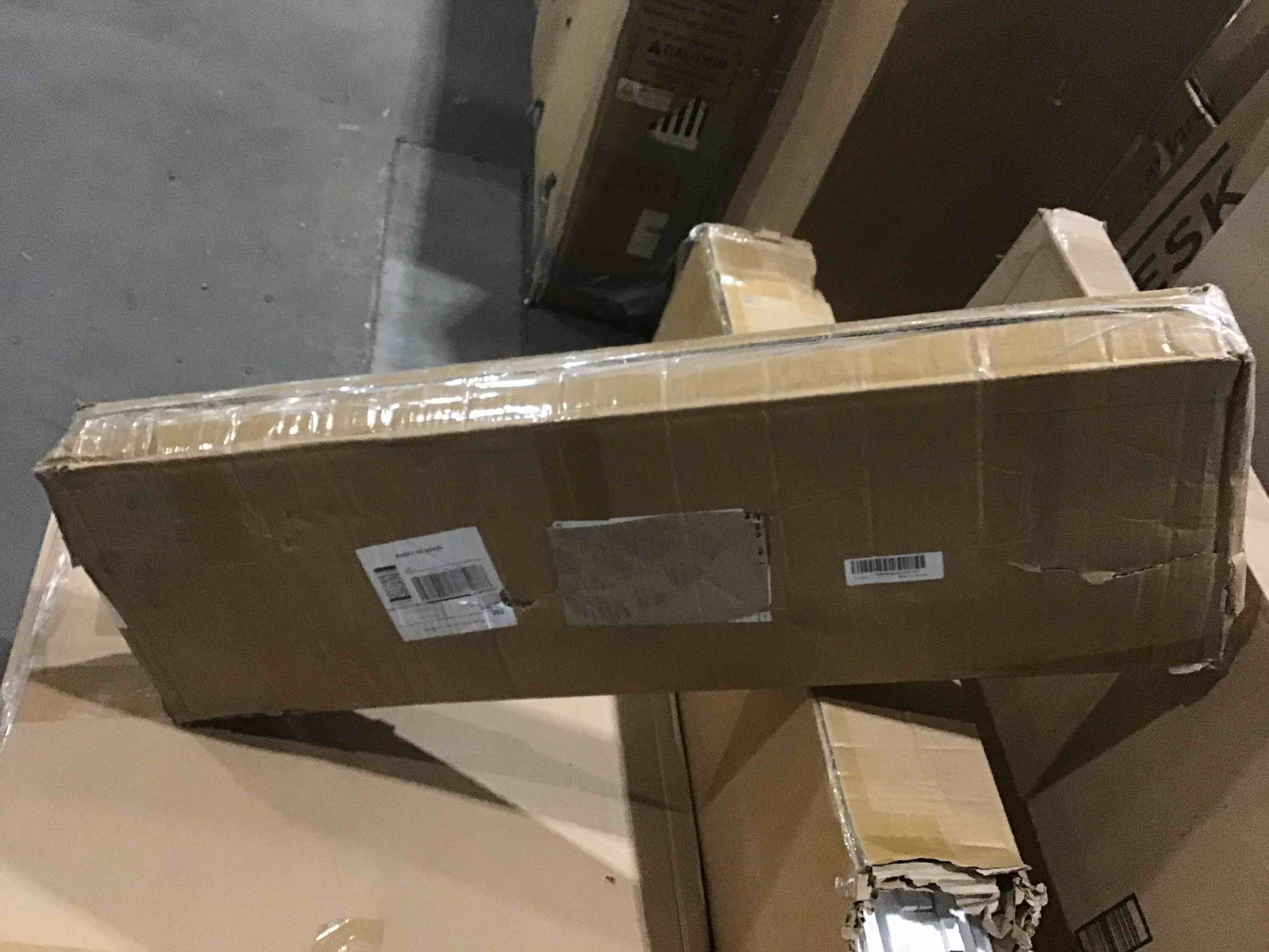 https://s3.amazonaws.com/lotting-images-prod/bidfta/YEL4140675_1705680472645.jpeg