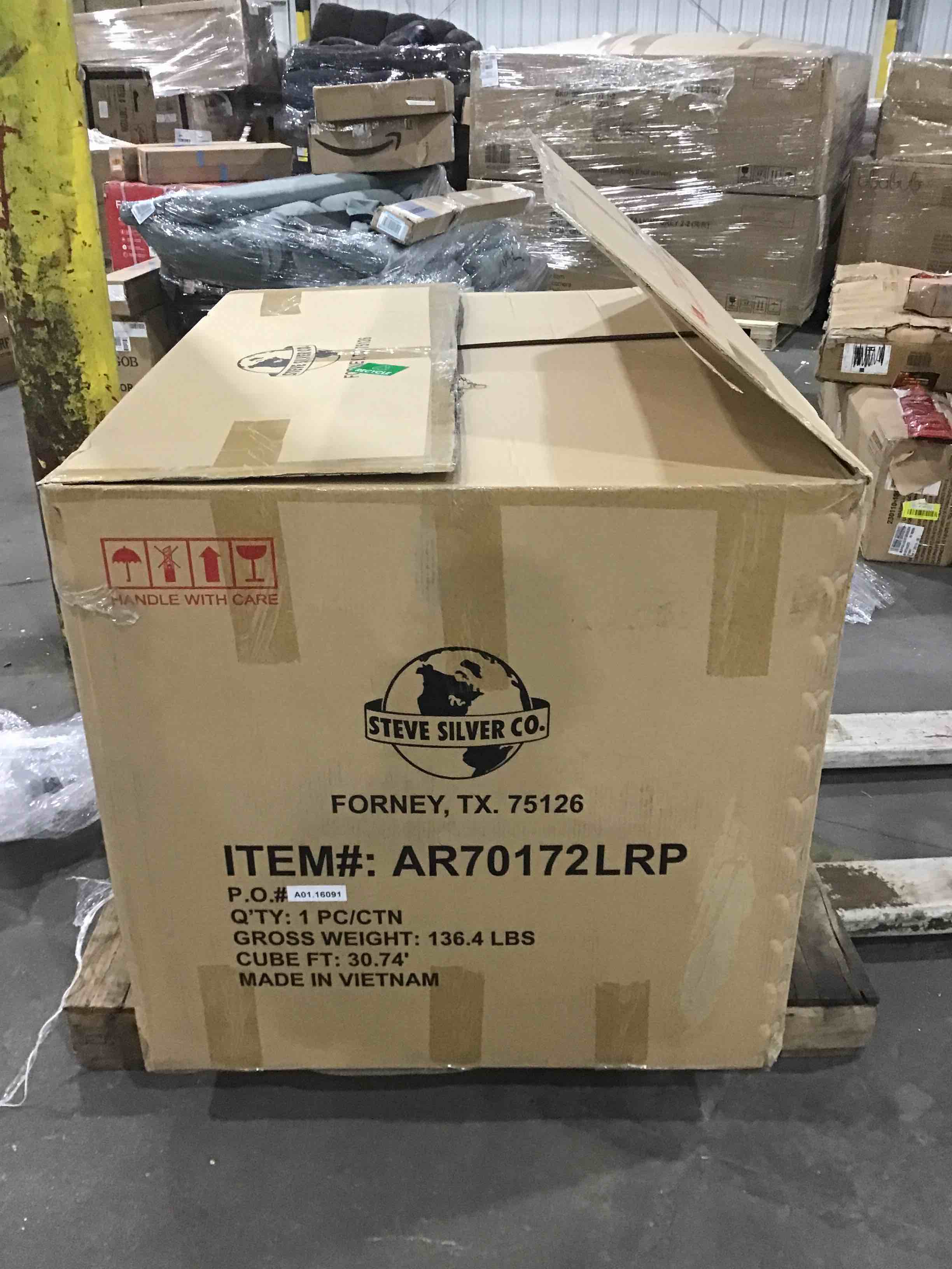 https://s3.amazonaws.com/lotting-images-prod/bidfta/YEL4141284_1707404935968.jpeg