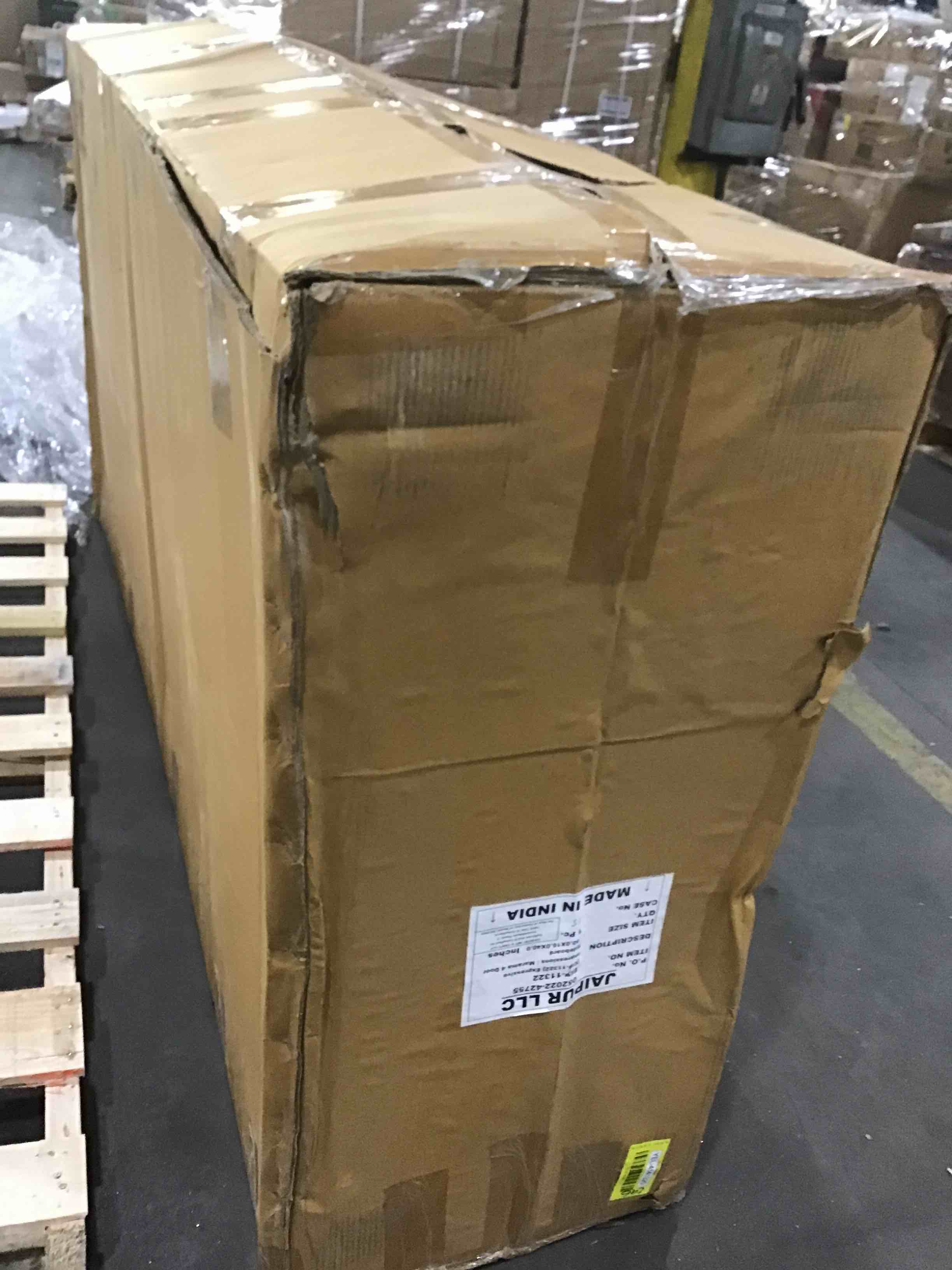 https://s3.amazonaws.com/lotting-images-prod/bidfta/YEL4141320_1707420670008.jpeg