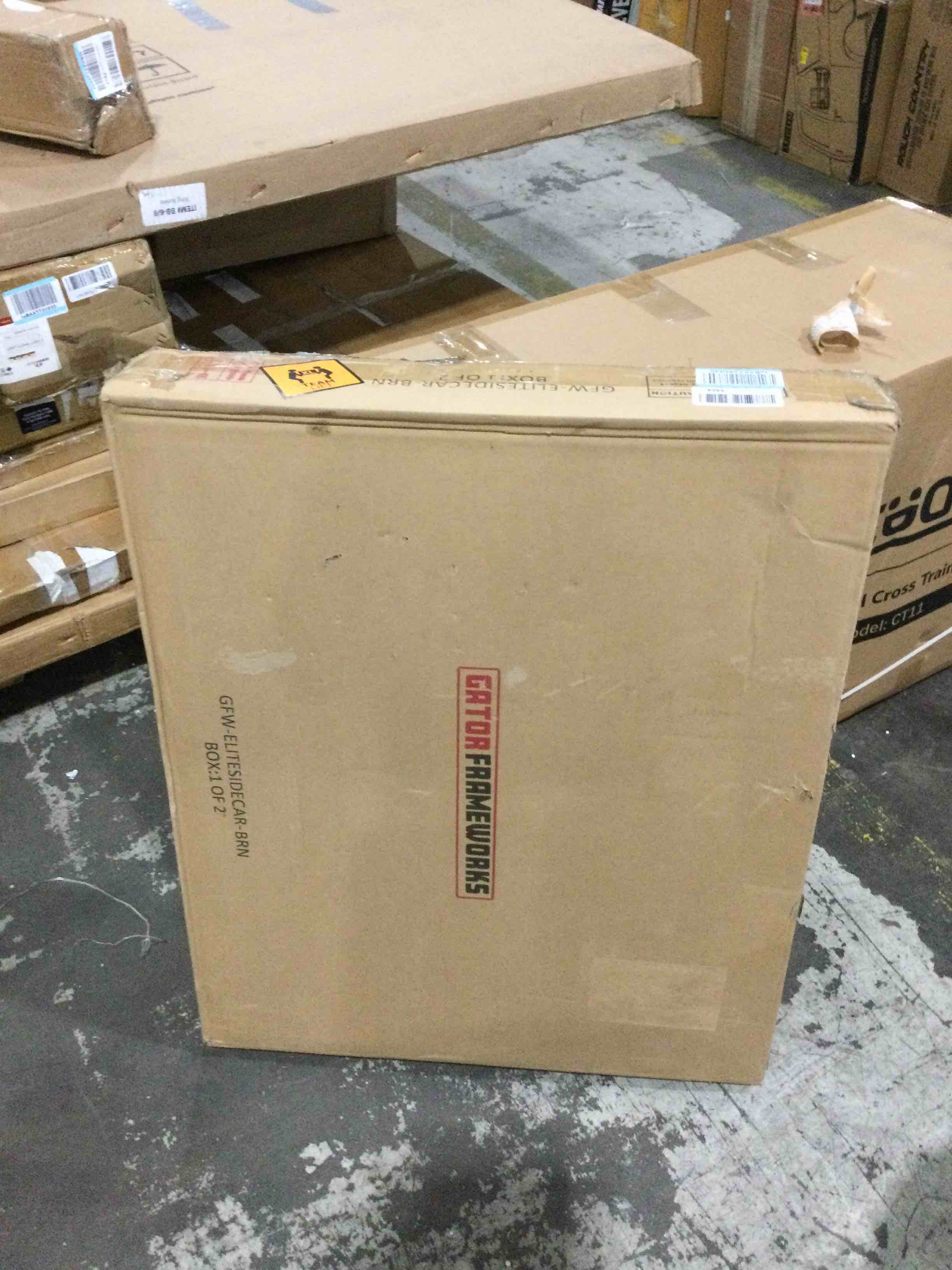 https://s3.amazonaws.com/lotting-images-prod/bidfta/YEL4144059_1695997070604.jpeg