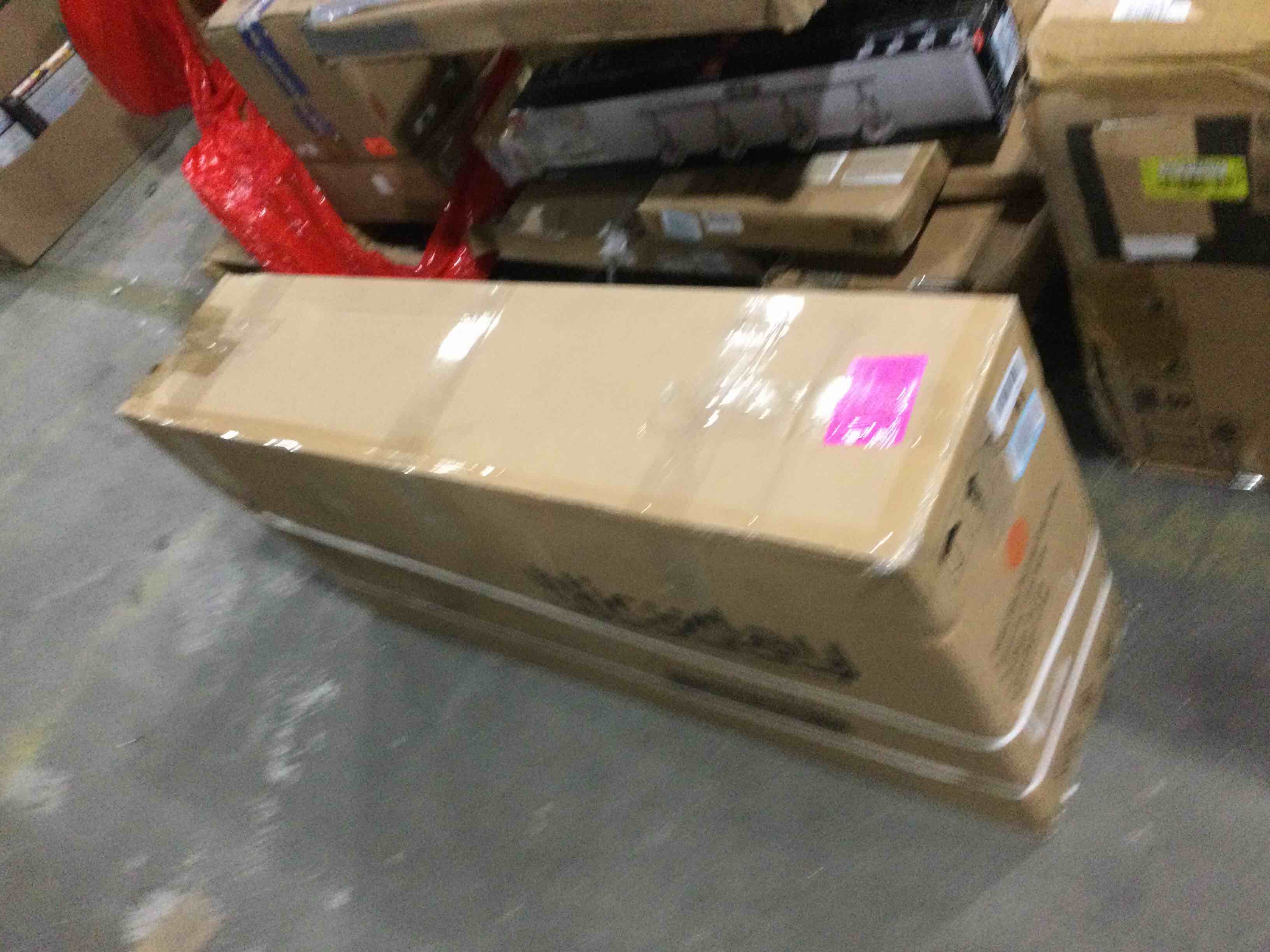 https://s3.amazonaws.com/lotting-images-prod/bidfta/YEL4144079_1695998395662.jpeg
