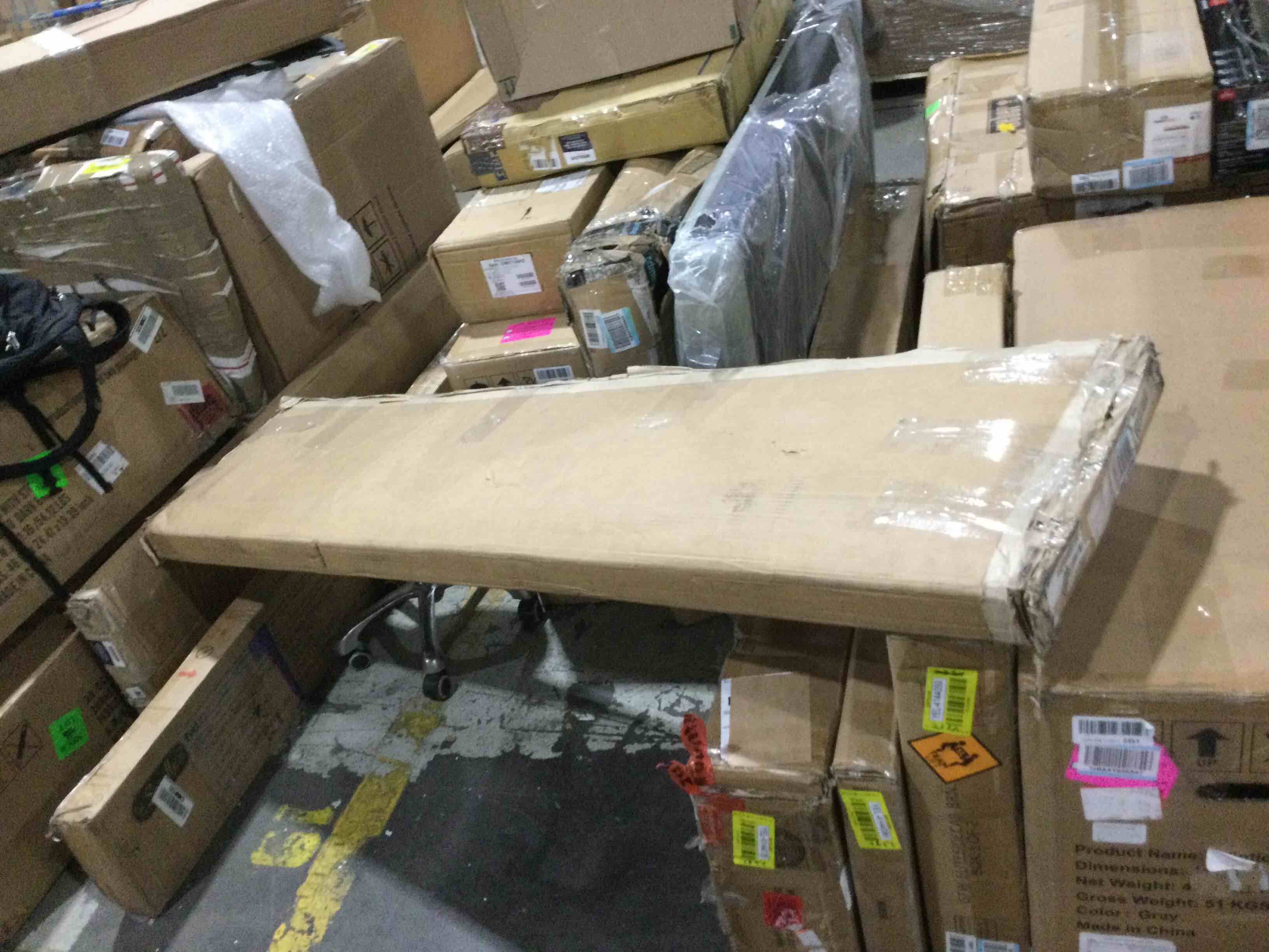 https://s3.amazonaws.com/lotting-images-prod/bidfta/YEL4144088_1696001666949.jpeg