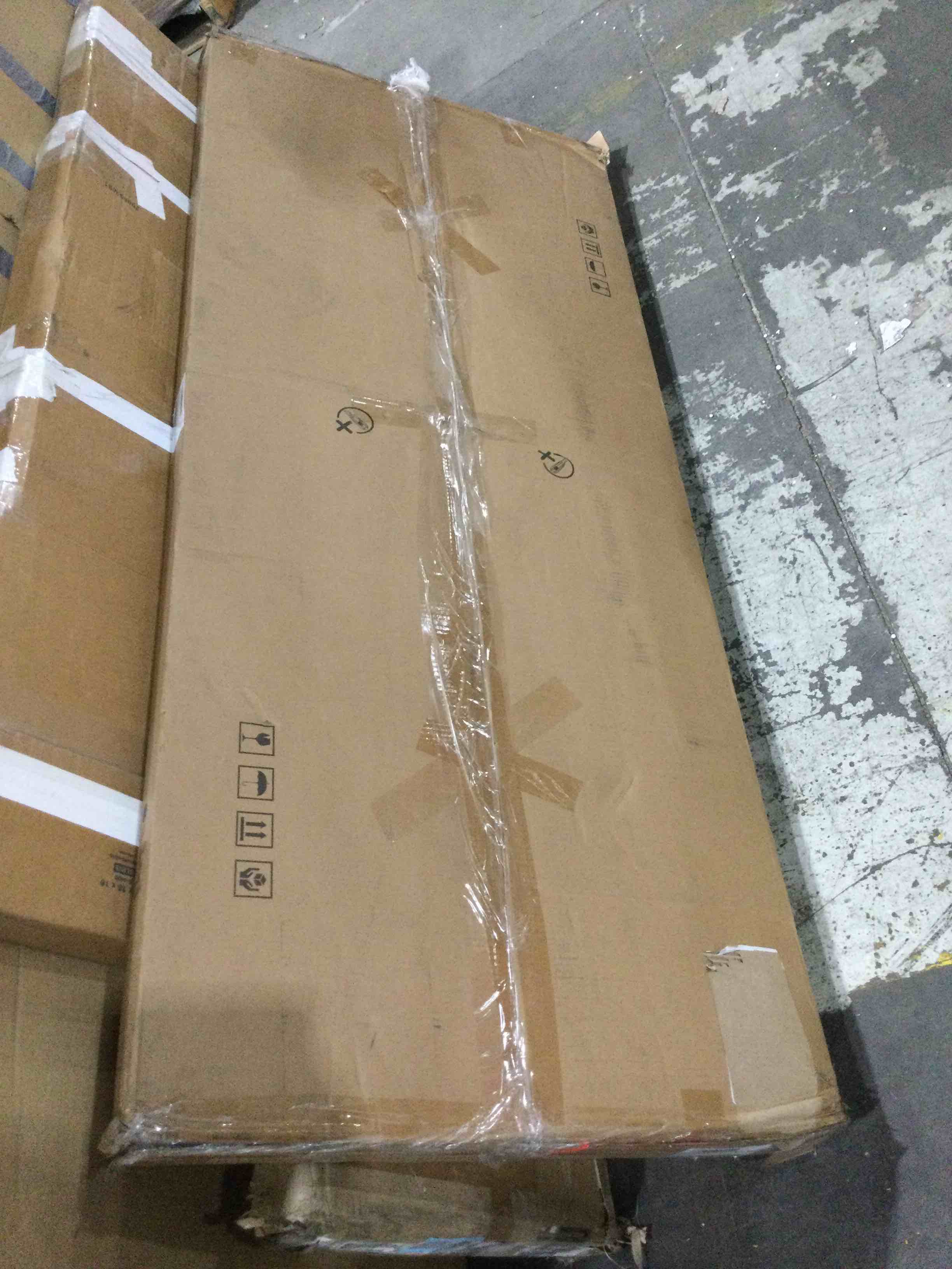 https://s3.amazonaws.com/lotting-images-prod/bidfta/YEL4144089_1696001979864.jpeg