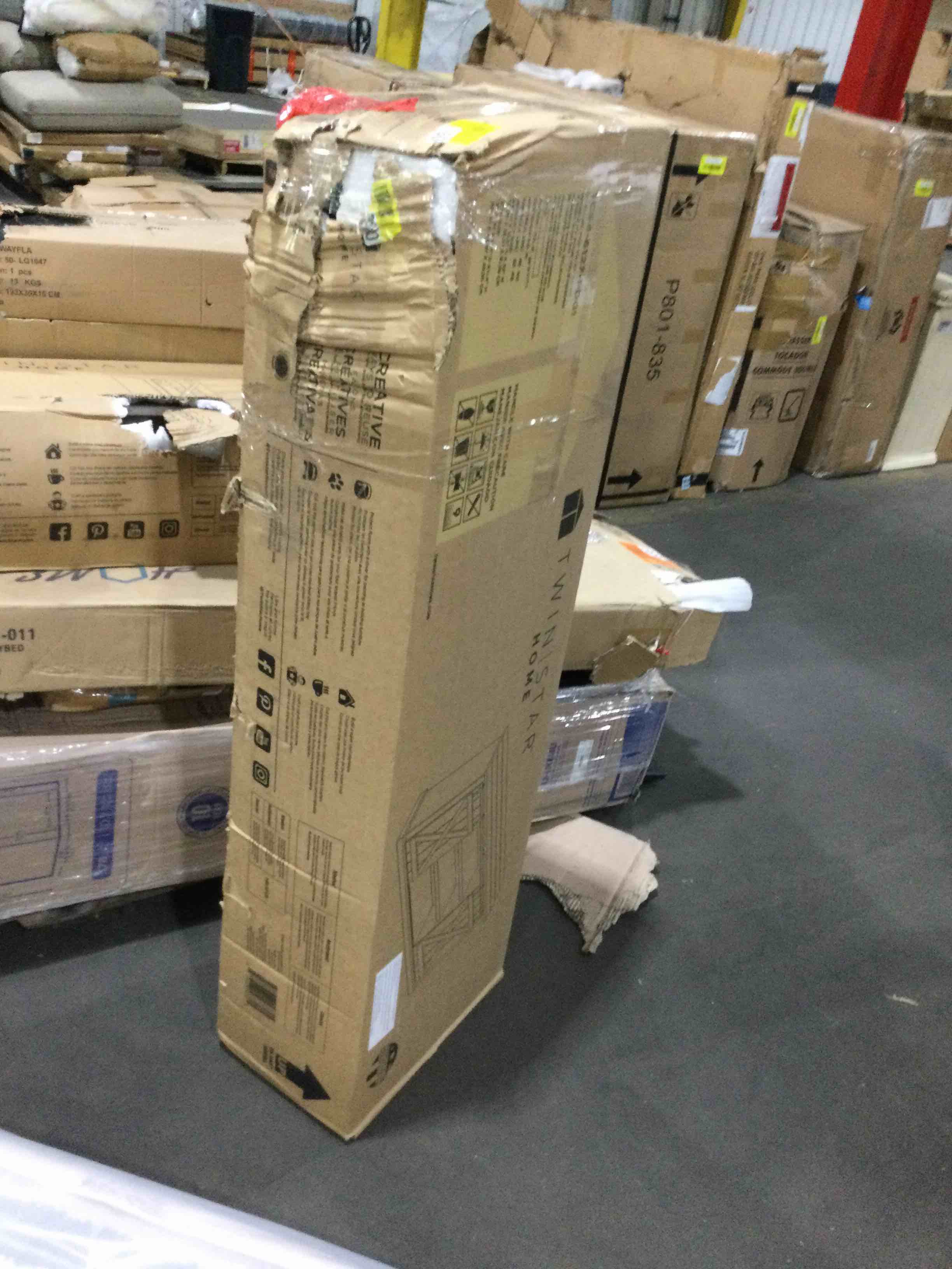 https://s3.amazonaws.com/lotting-images-prod/bidfta/YEL4144232_1696430597305.jpeg