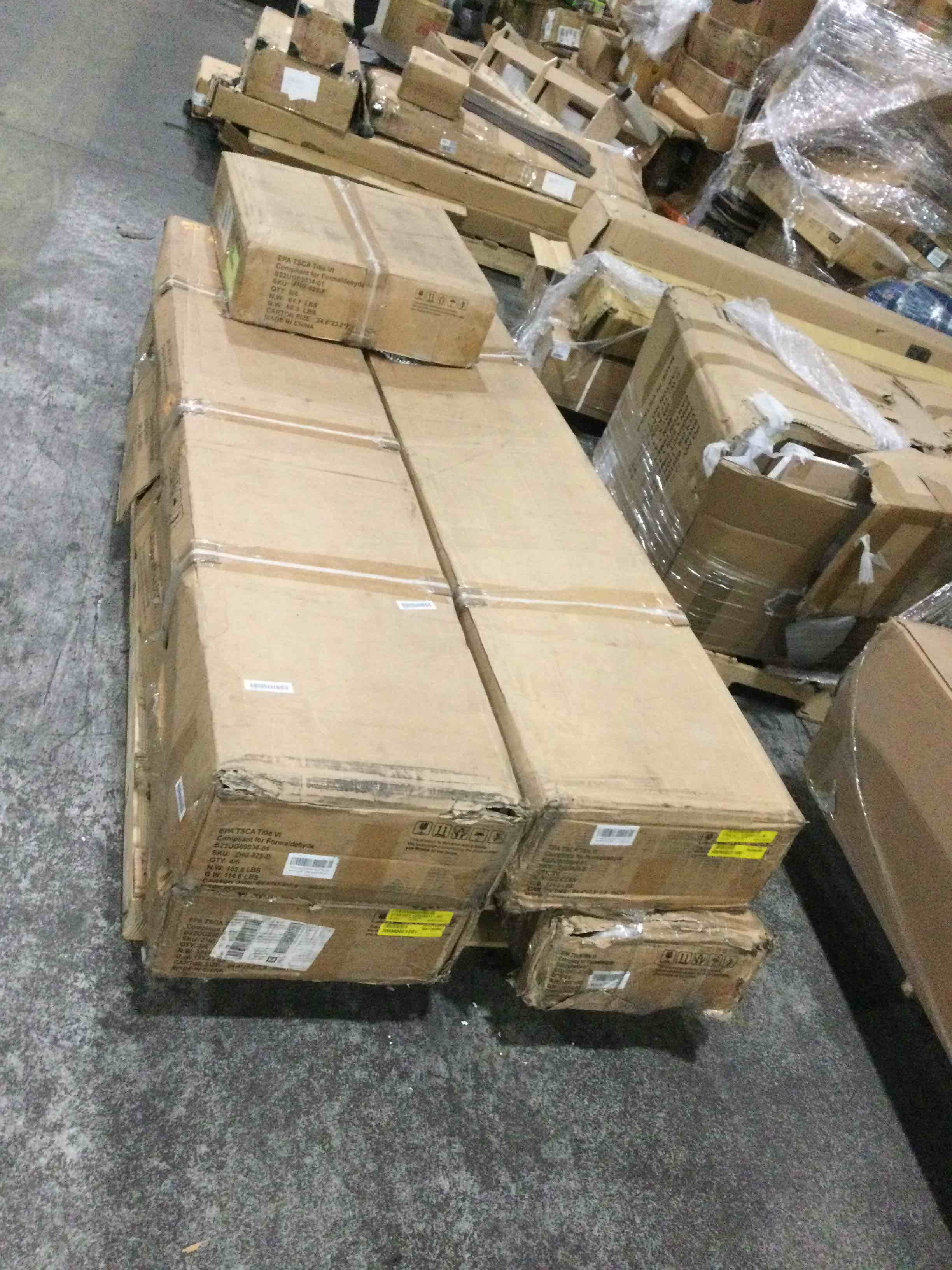 https://s3.amazonaws.com/lotting-images-prod/bidfta/YEL4144267_1696512298205.jpeg