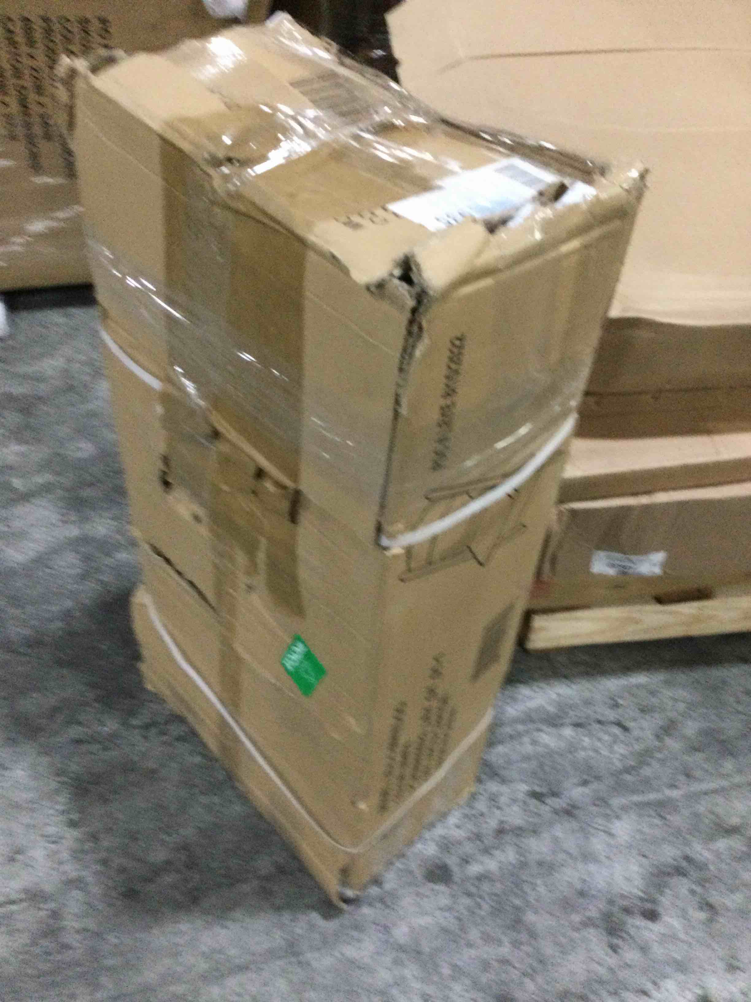 https://s3.amazonaws.com/lotting-images-prod/bidfta/YEL4144281_1696453092690.jpeg