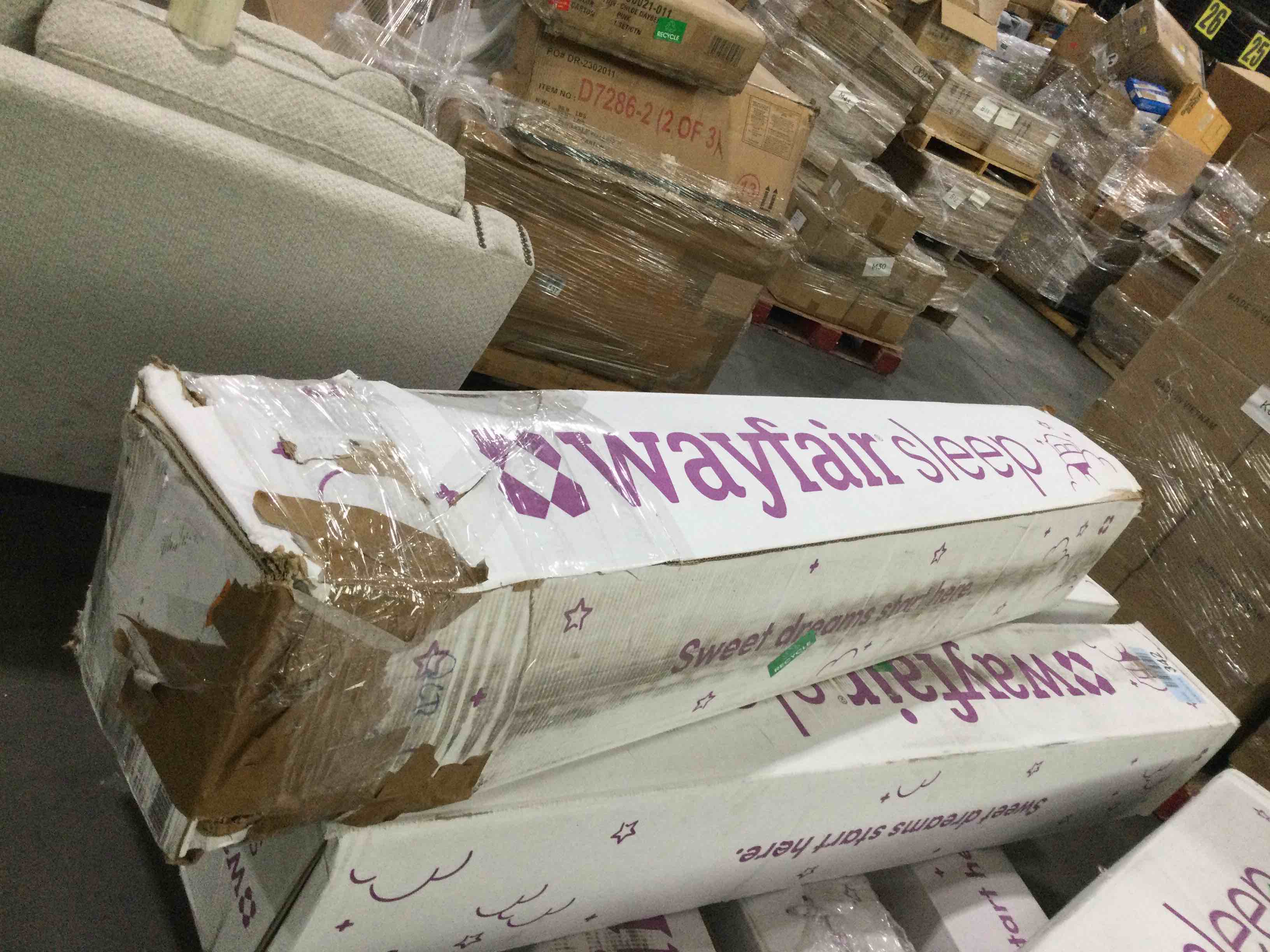 https://s3.amazonaws.com/lotting-images-prod/bidfta/YEL4144320_1696516144206.jpeg