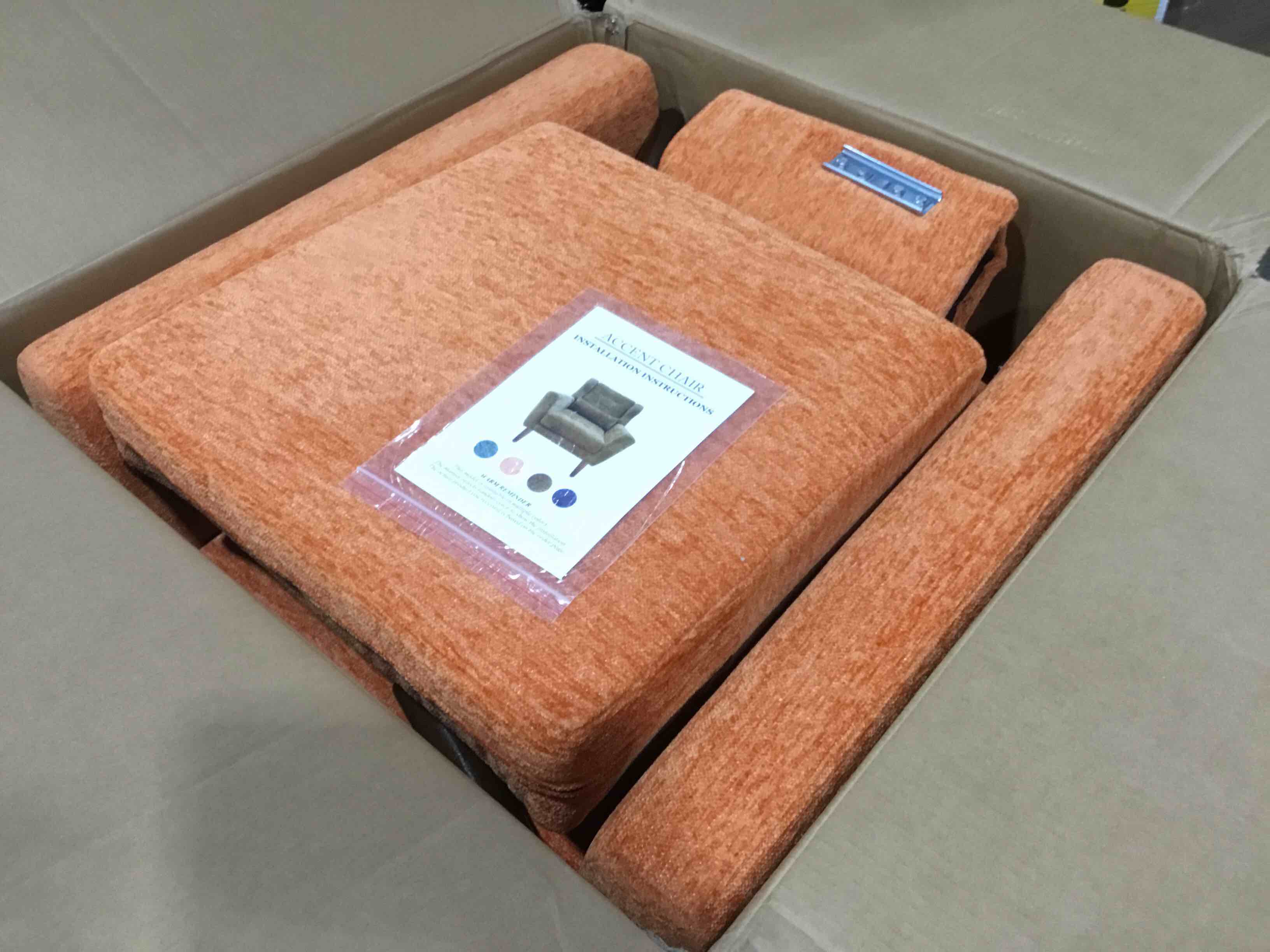 https://s3.amazonaws.com/lotting-images-prod/bidfta/YEL4146202_1706365436413.jpeg