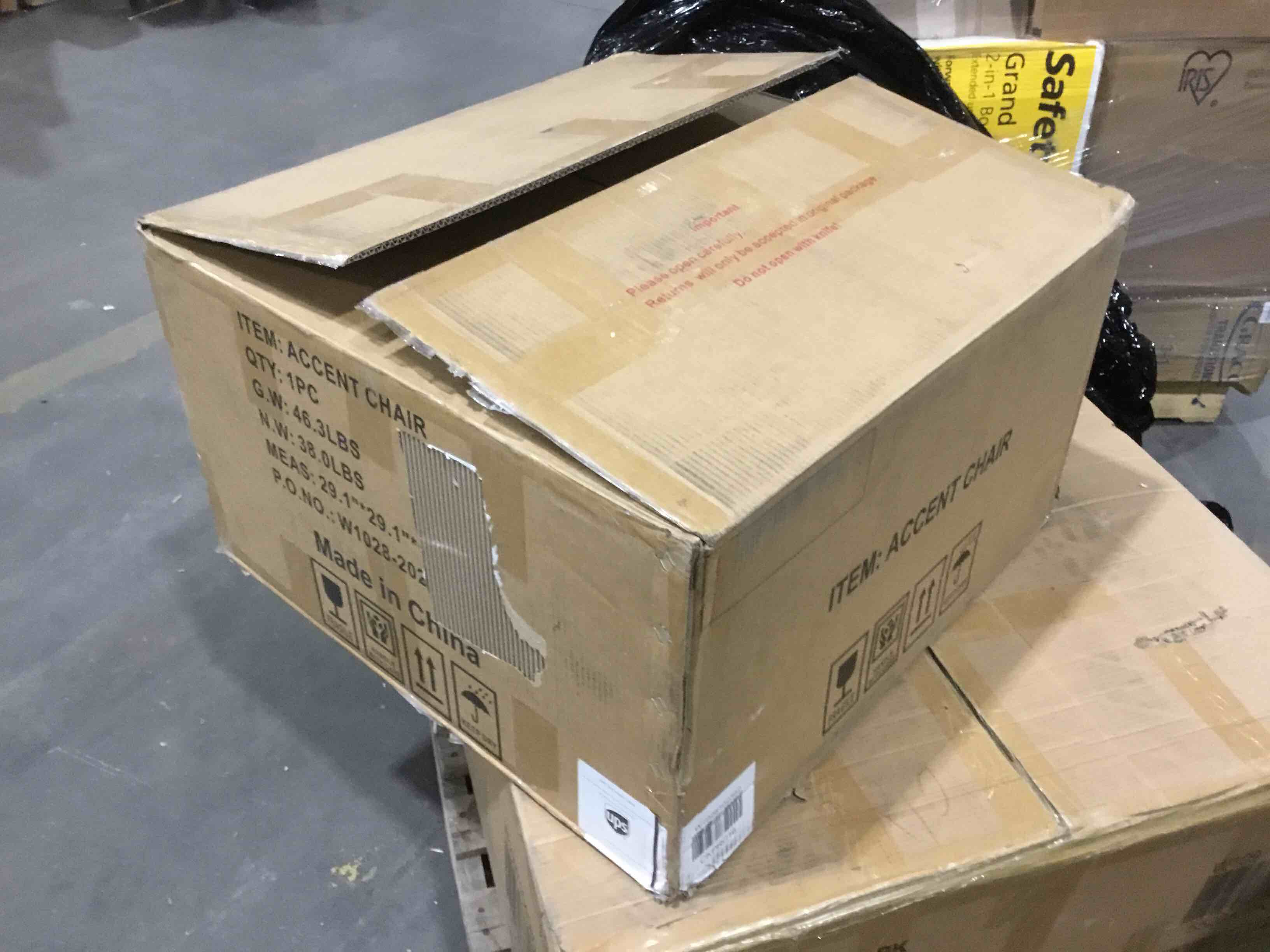 https://s3.amazonaws.com/lotting-images-prod/bidfta/YEL4146202_1706365443566.jpeg