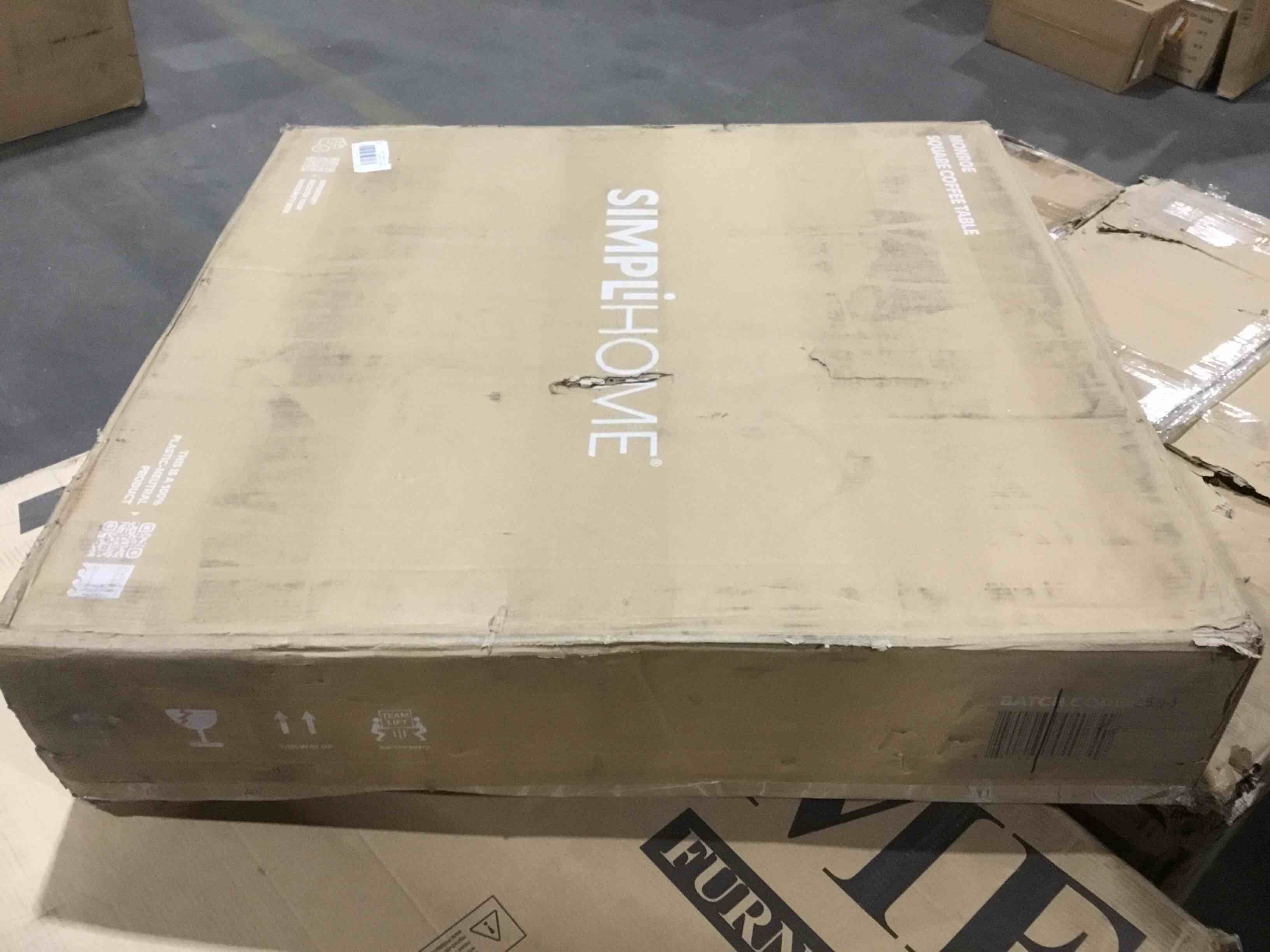 https://s3.amazonaws.com/lotting-images-prod/bidfta/YEL4146207_1706366946193.jpeg