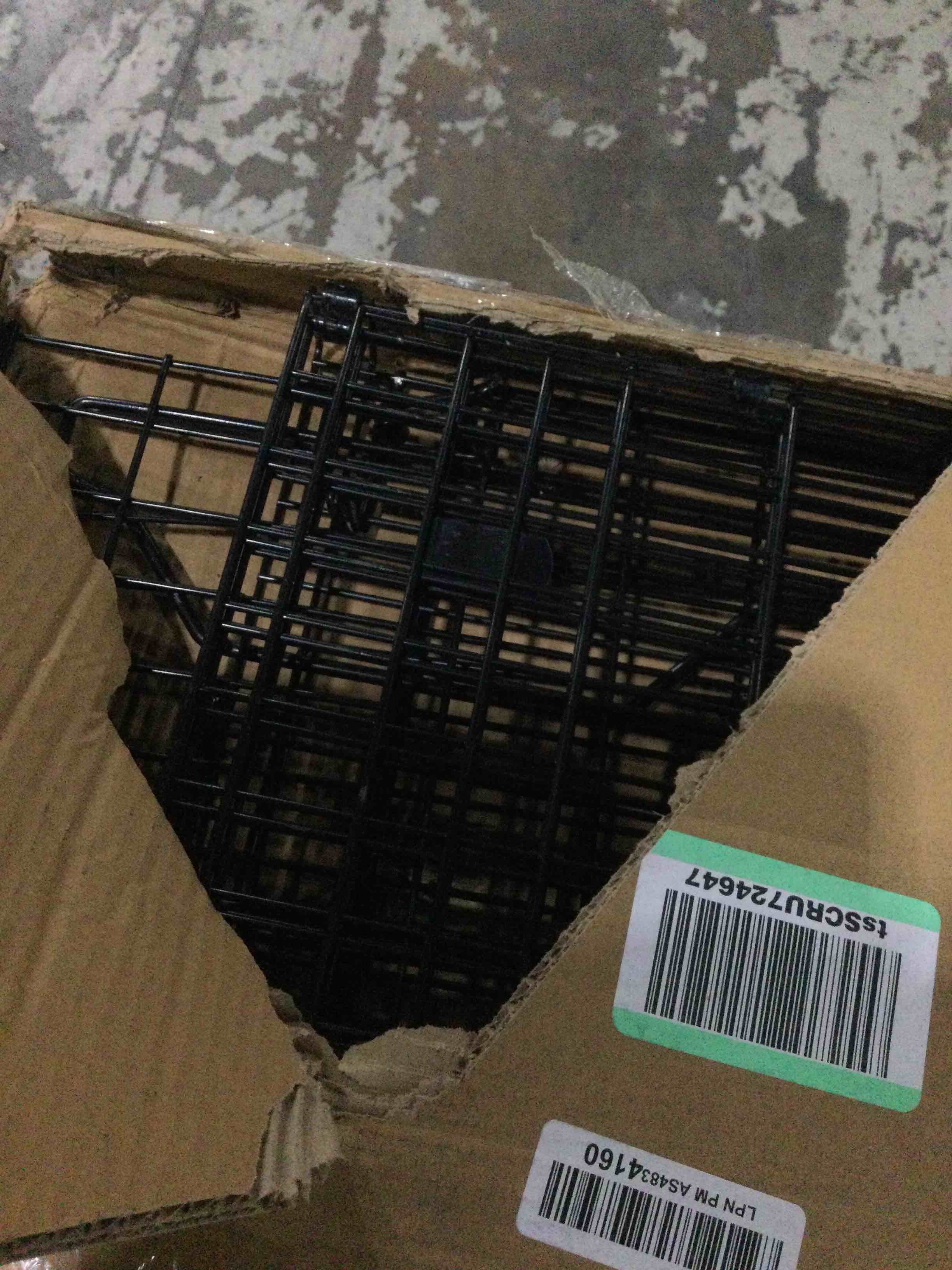 https://s3.amazonaws.com/lotting-images-prod/bidfta/YEL4147235_1704829498496.jpeg