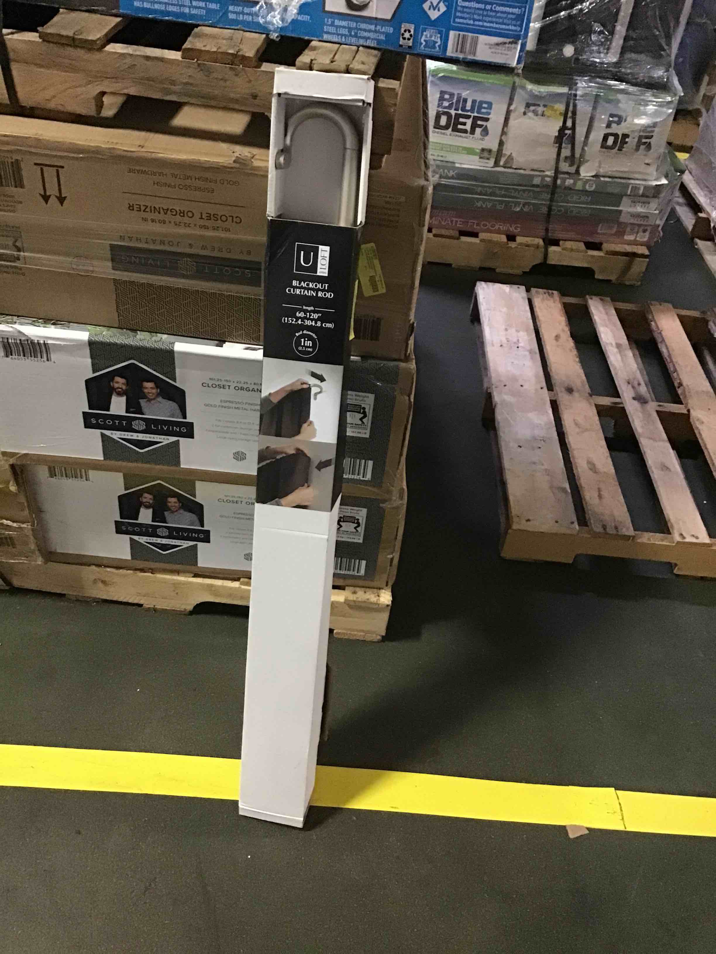 https://s3.amazonaws.com/lotting-images-prod/bidfta/YEL4161349_1690558019019.jpeg