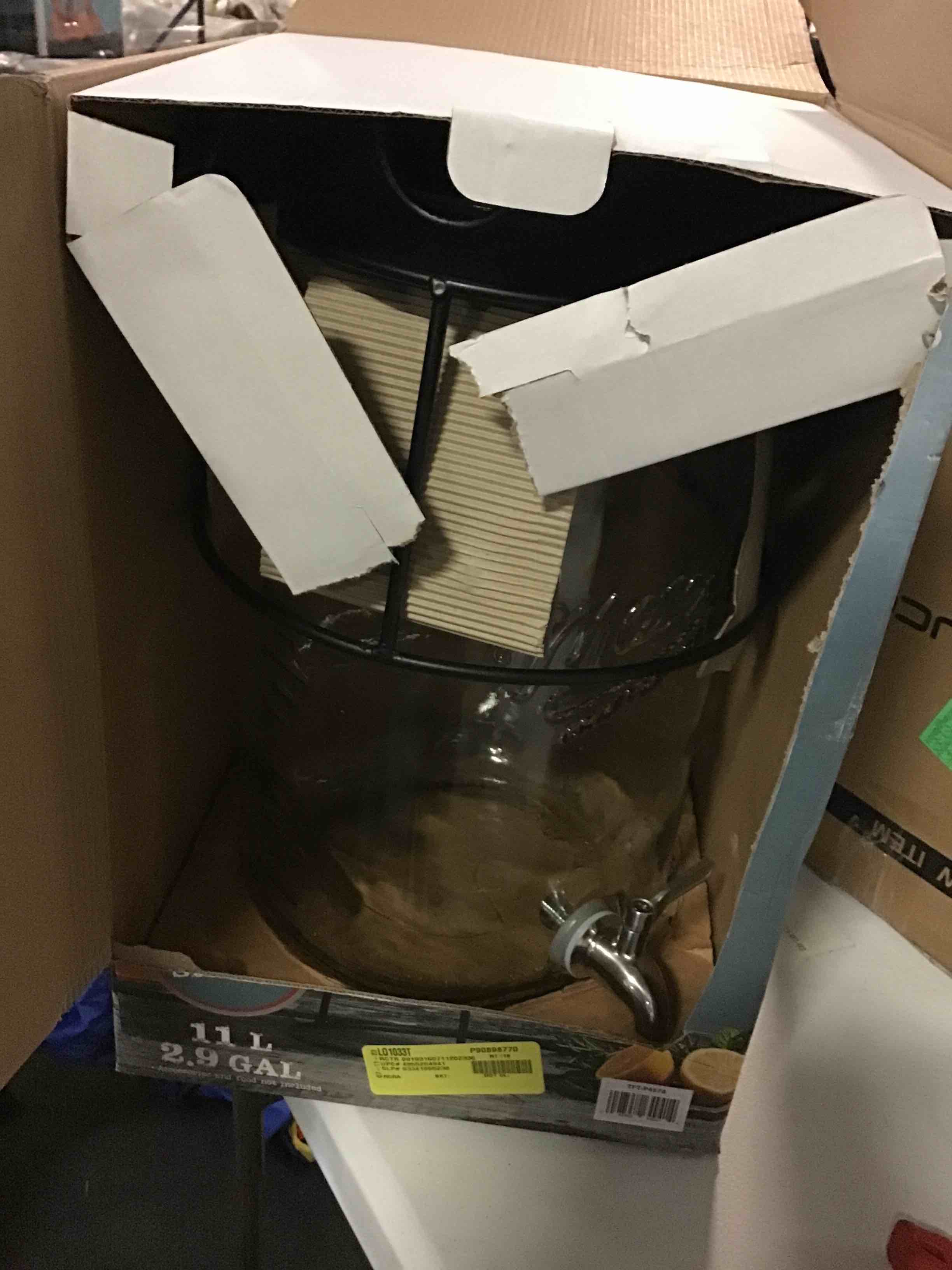 https://s3.amazonaws.com/lotting-images-prod/bidfta/YEL4161362_1690560922767.jpeg