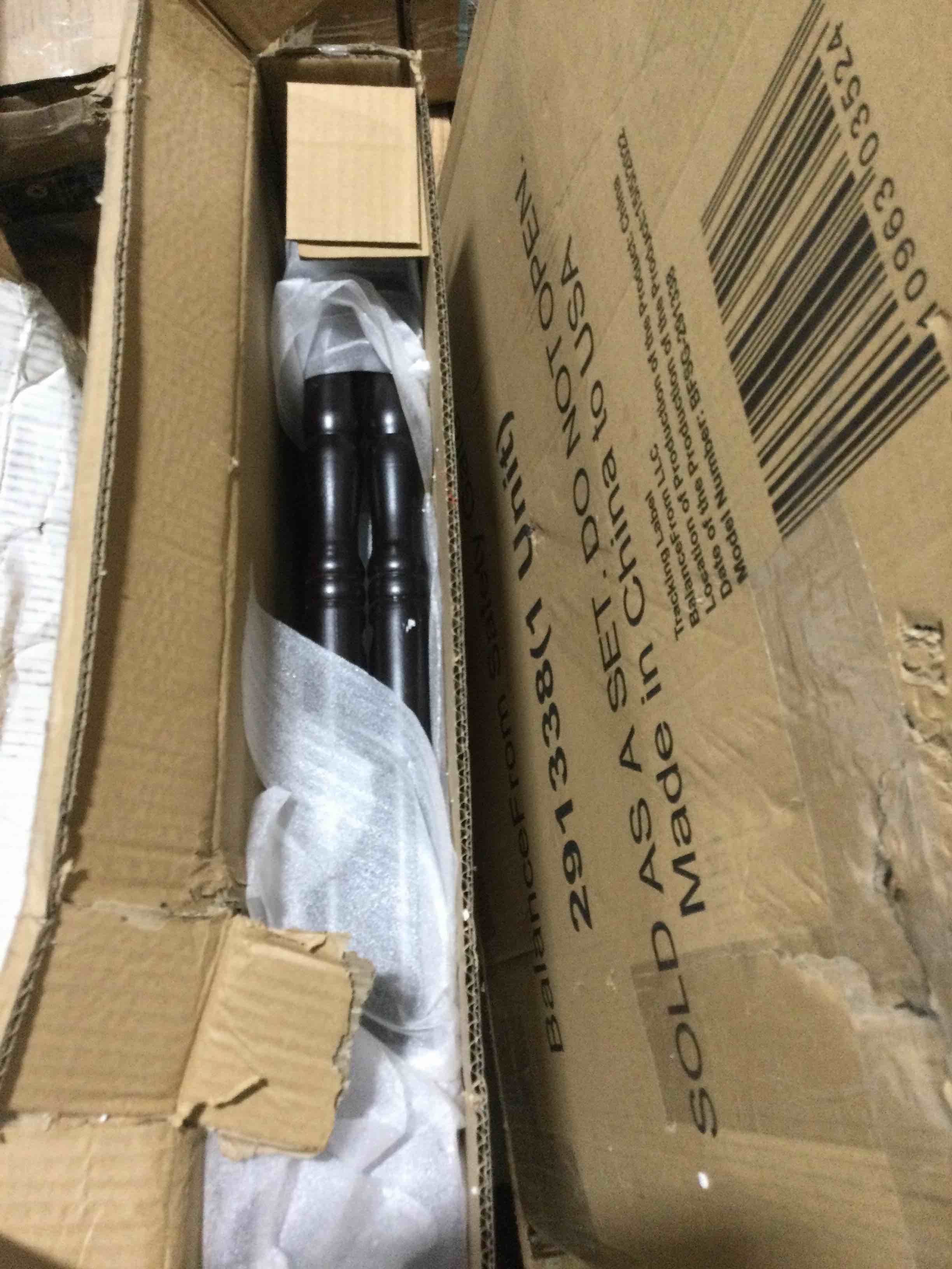 https://s3.amazonaws.com/lotting-images-prod/bidfta/YEL4194878_1676391807685.jpeg