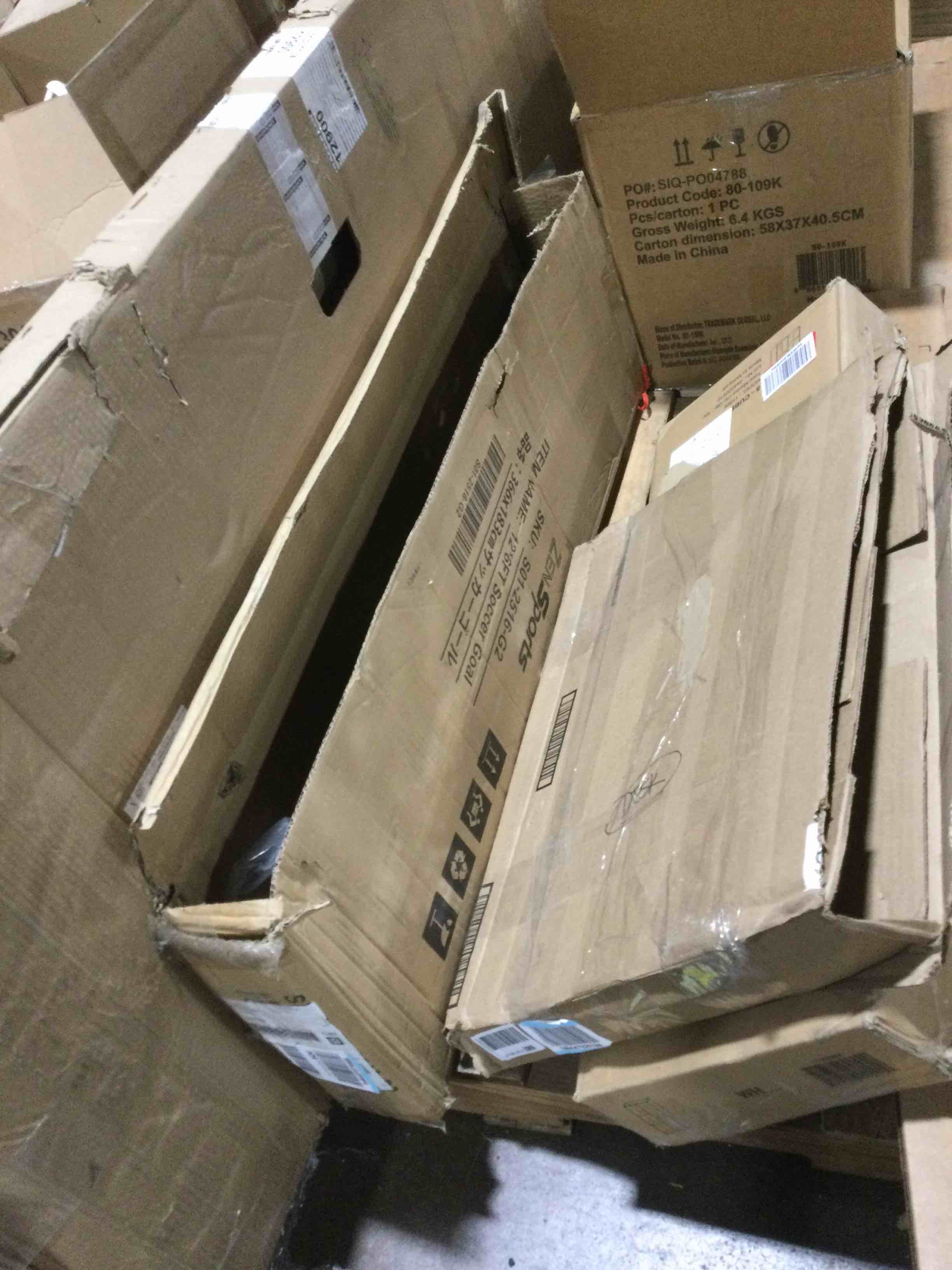 https://s3.amazonaws.com/lotting-images-prod/bidfta/YEL4194881_1676391220735.jpeg