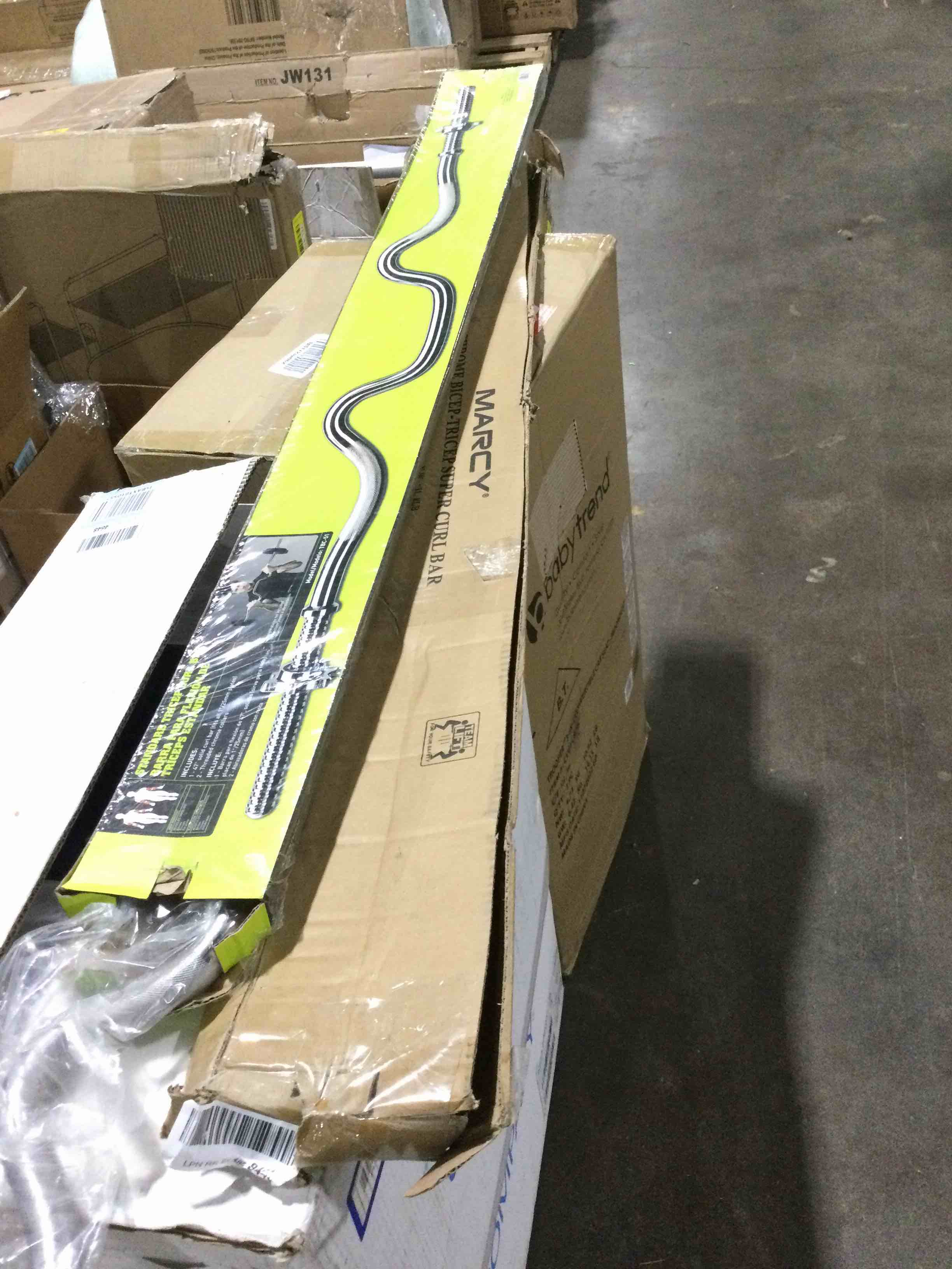 https://s3.amazonaws.com/lotting-images-prod/bidfta/YEL4195363_1676396804790.jpeg