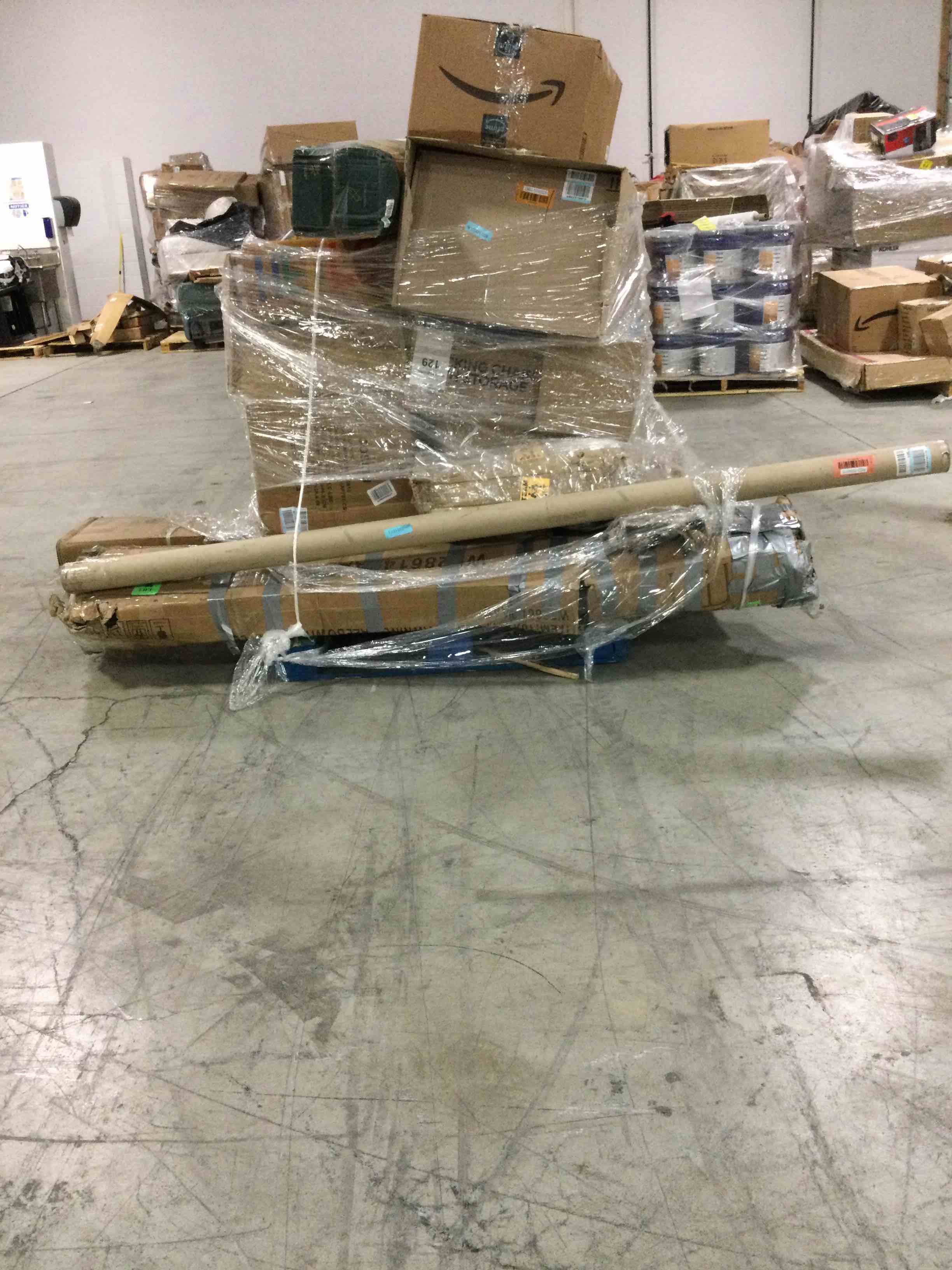 https://s3.amazonaws.com/lotting-images-prod/bidfta/YEL4296432_1709301639882.jpeg