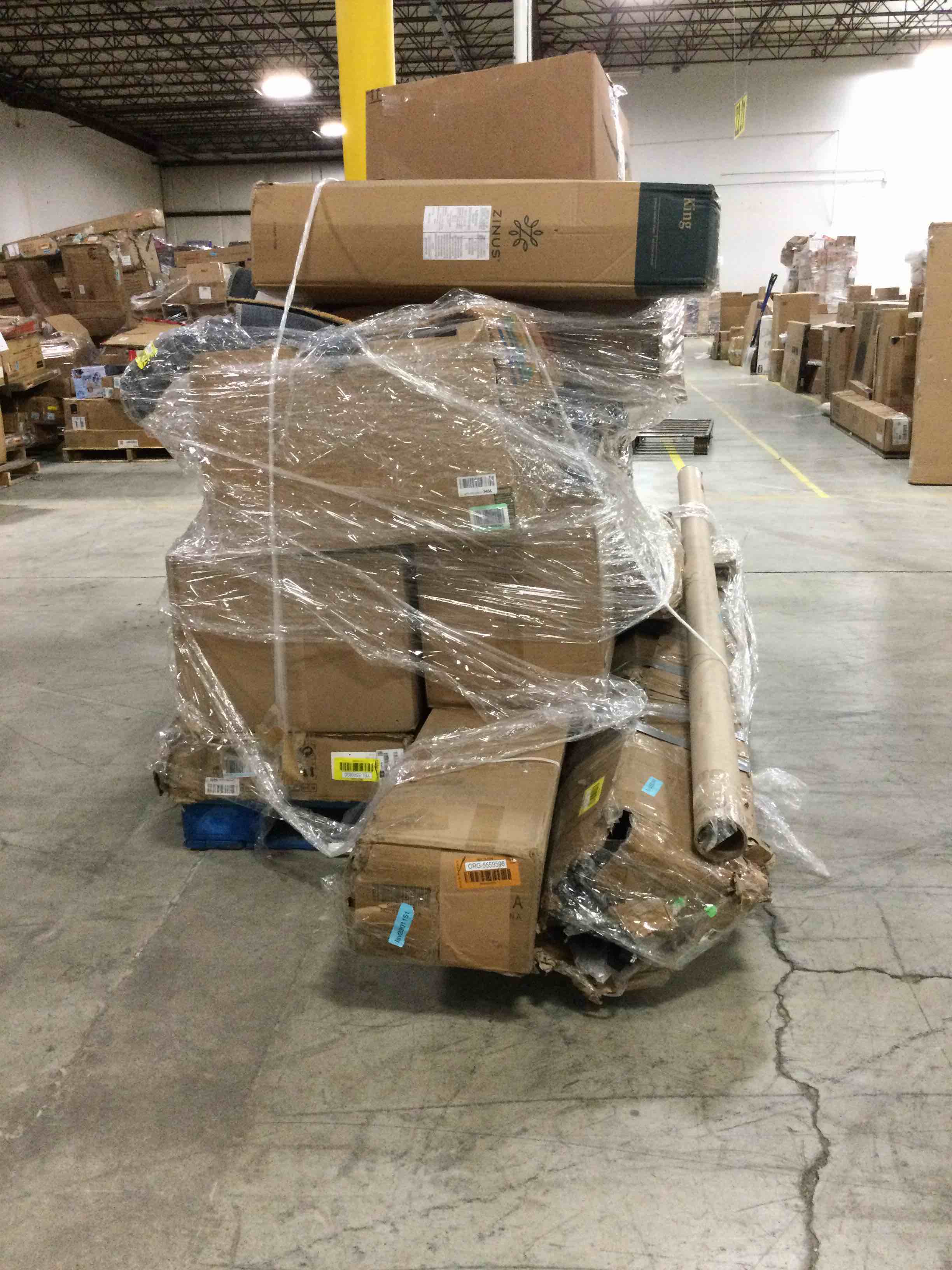 https://s3.amazonaws.com/lotting-images-prod/bidfta/YEL4296432_1709301649438.jpeg