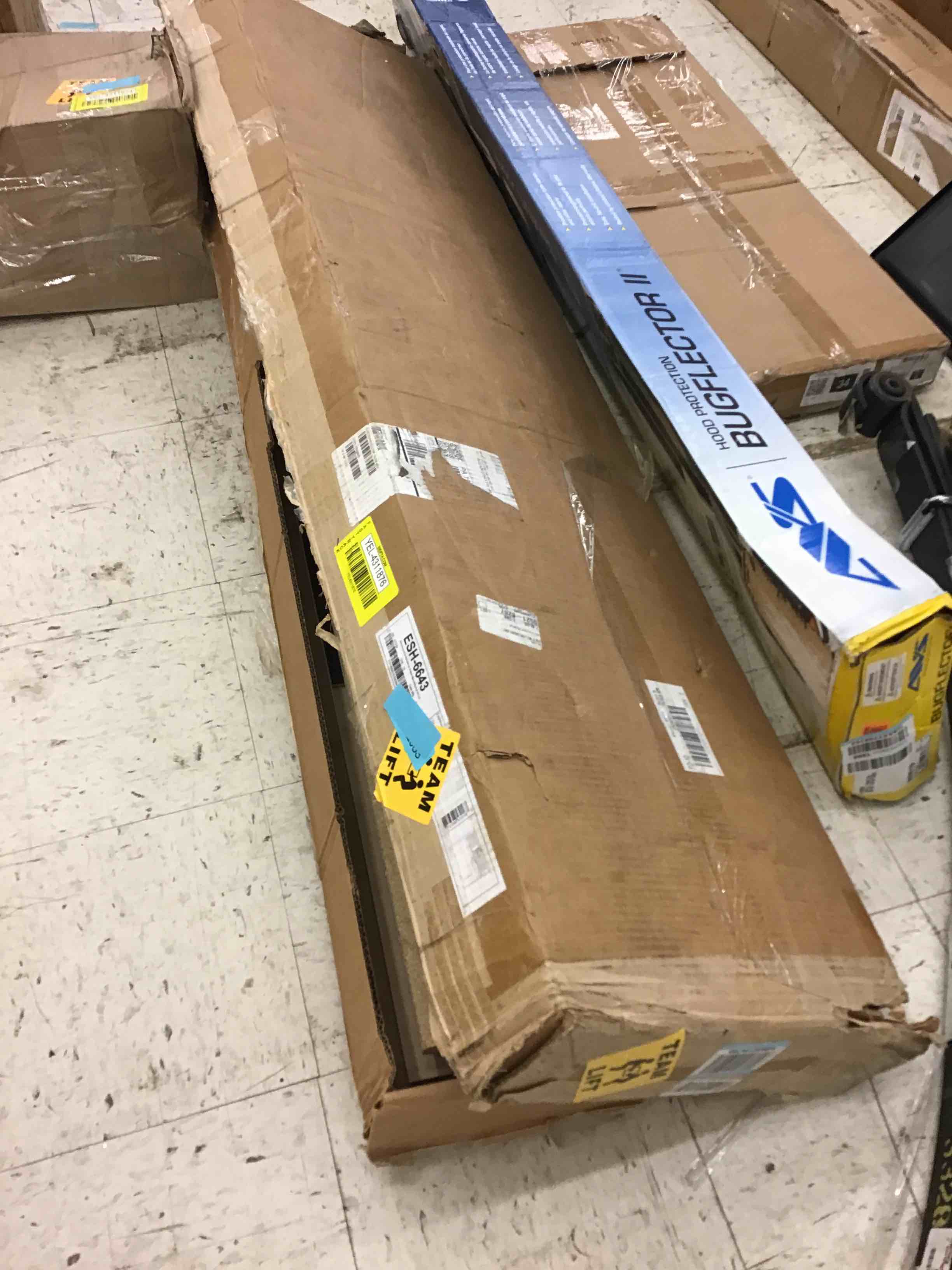 https://s3.amazonaws.com/lotting-images-prod/bidfta/YEL4311876_1692889684301.jpeg