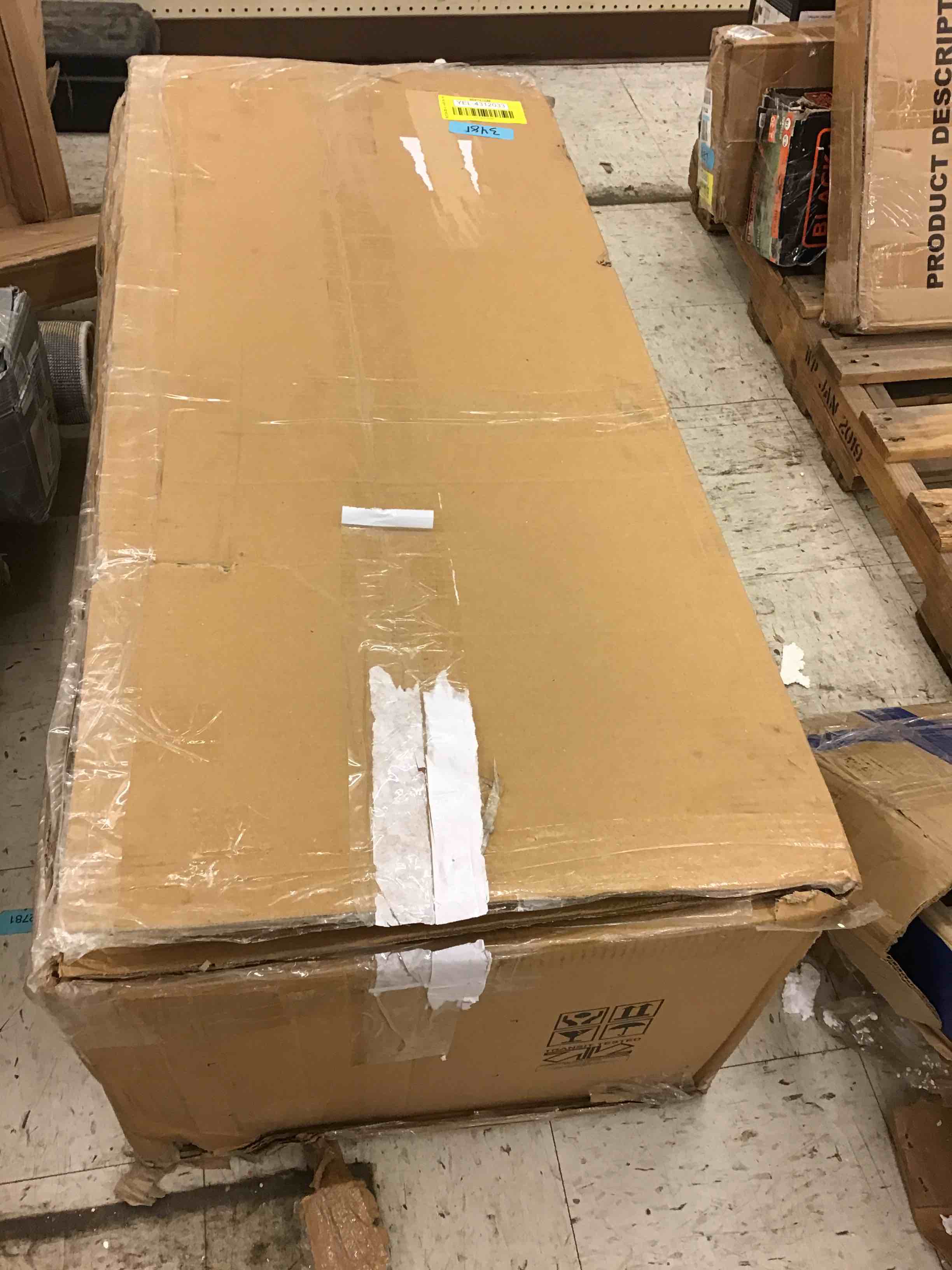 https://s3.amazonaws.com/lotting-images-prod/bidfta/YEL4312033_1693335316800.jpeg