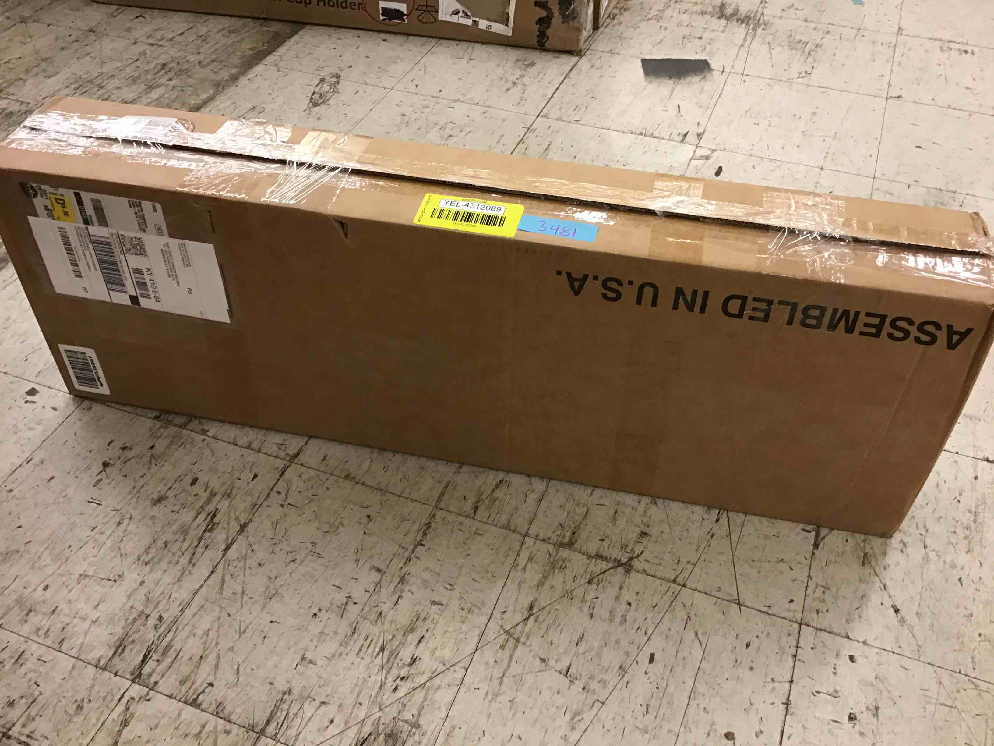 https://s3.amazonaws.com/lotting-images-prod/bidfta/YEL4312089_1693571072859.jpeg