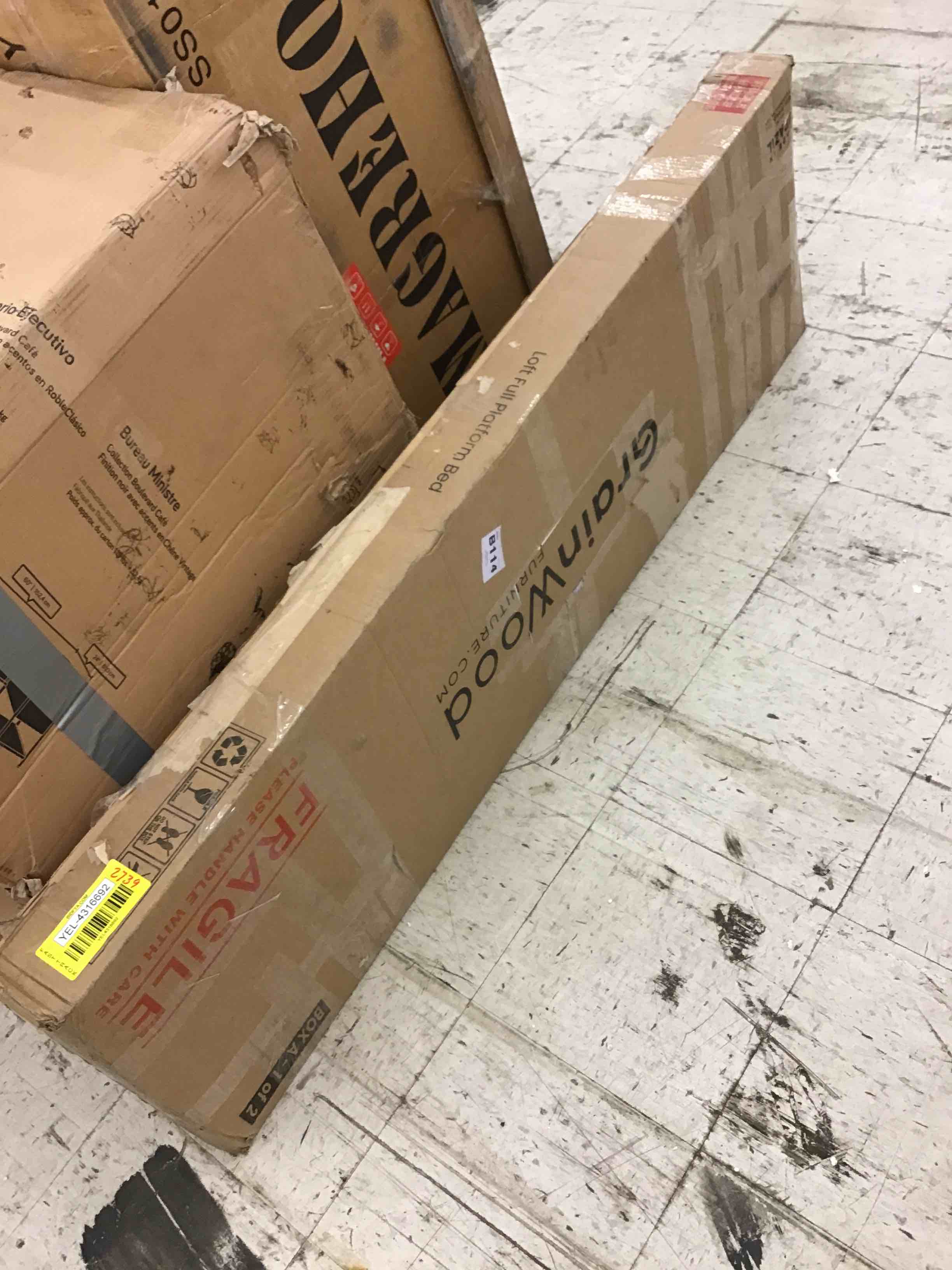 https://s3.amazonaws.com/lotting-images-prod/bidfta/YEL4316692_1688587896824.jpeg