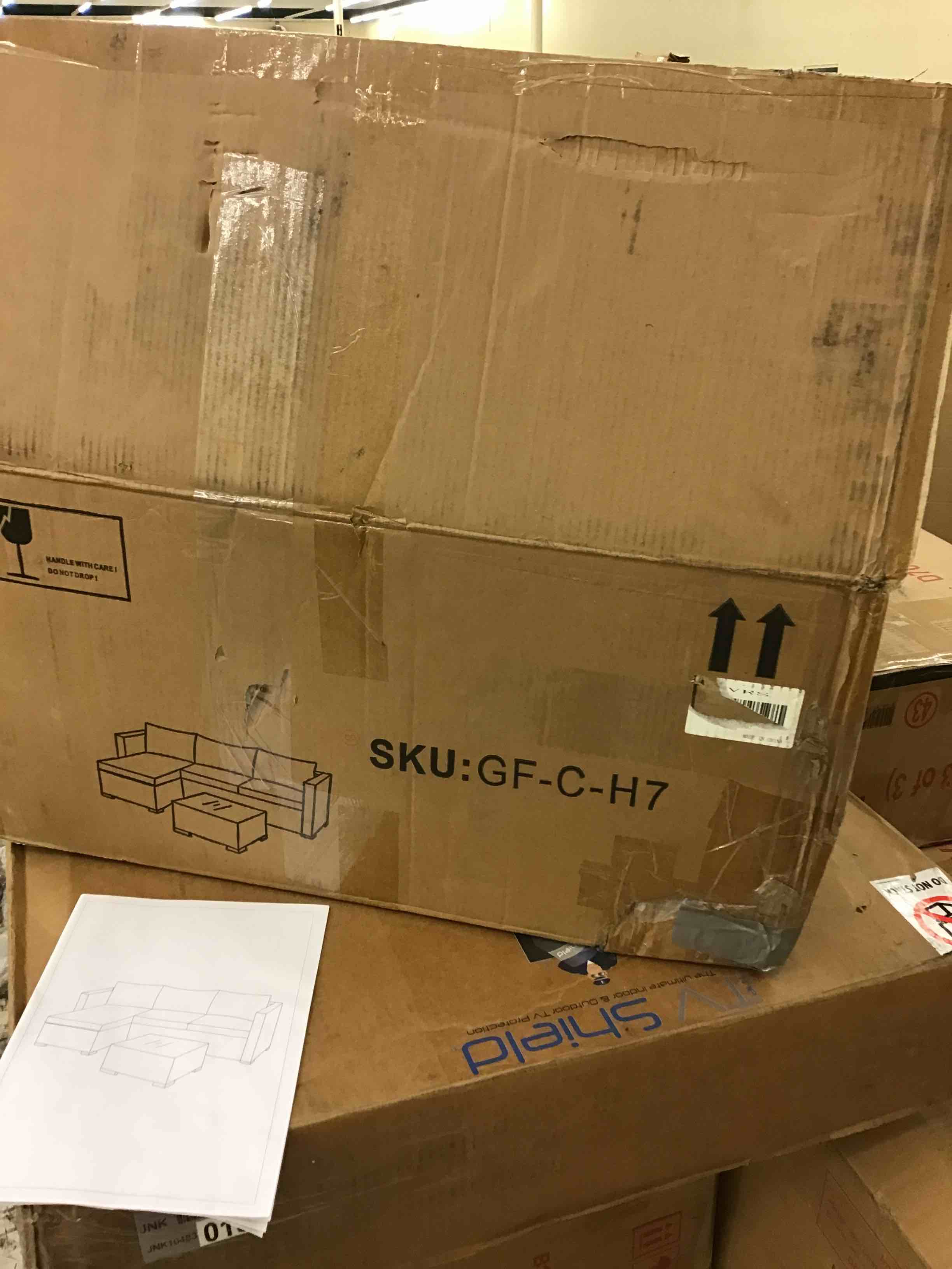 https://s3.amazonaws.com/lotting-images-prod/bidfta/YEL4326362_1688585060550.jpeg