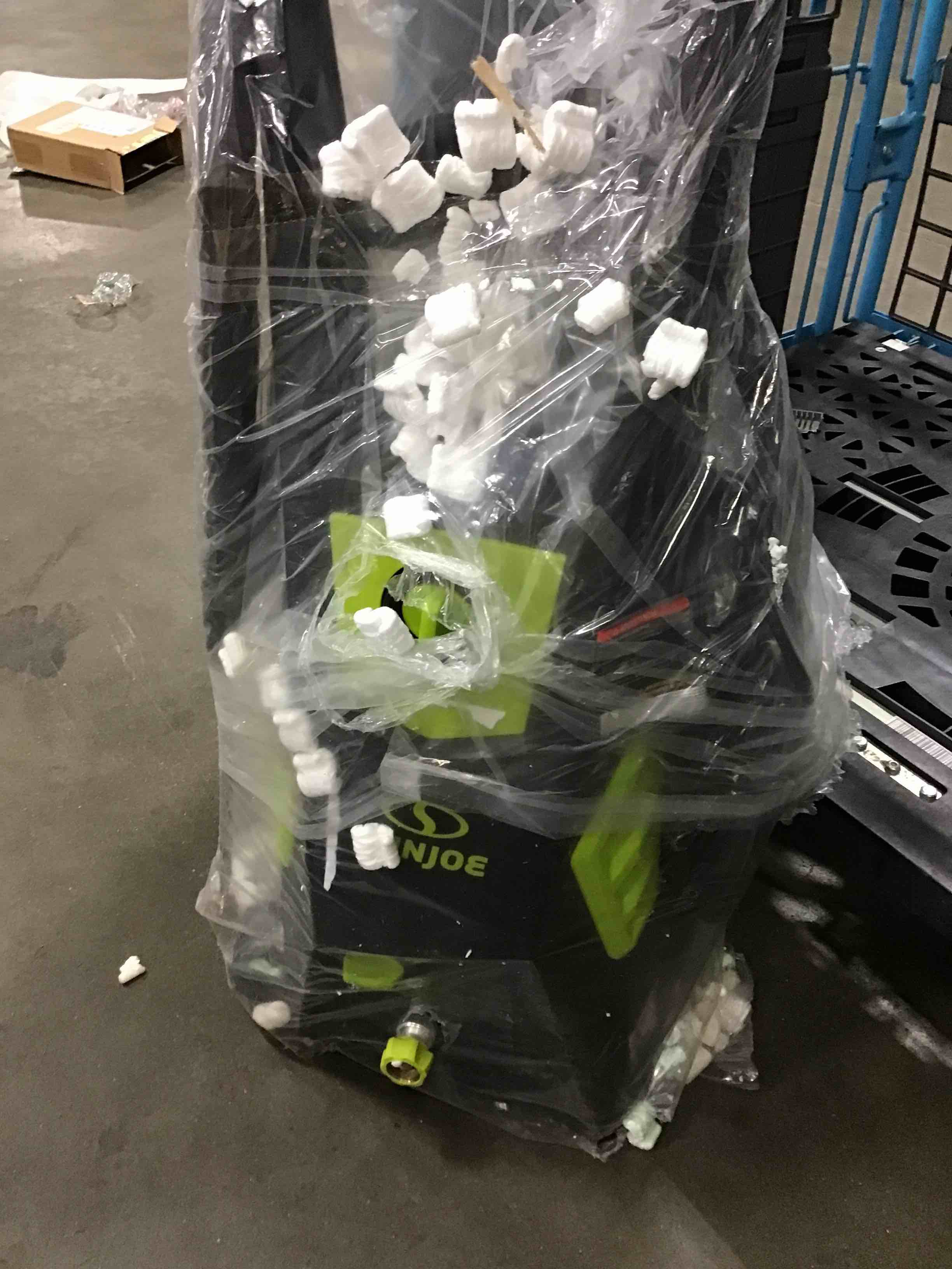 https://s3.amazonaws.com/lotting-images-prod/bidfta/YEL4341271_1687956205992.jpeg