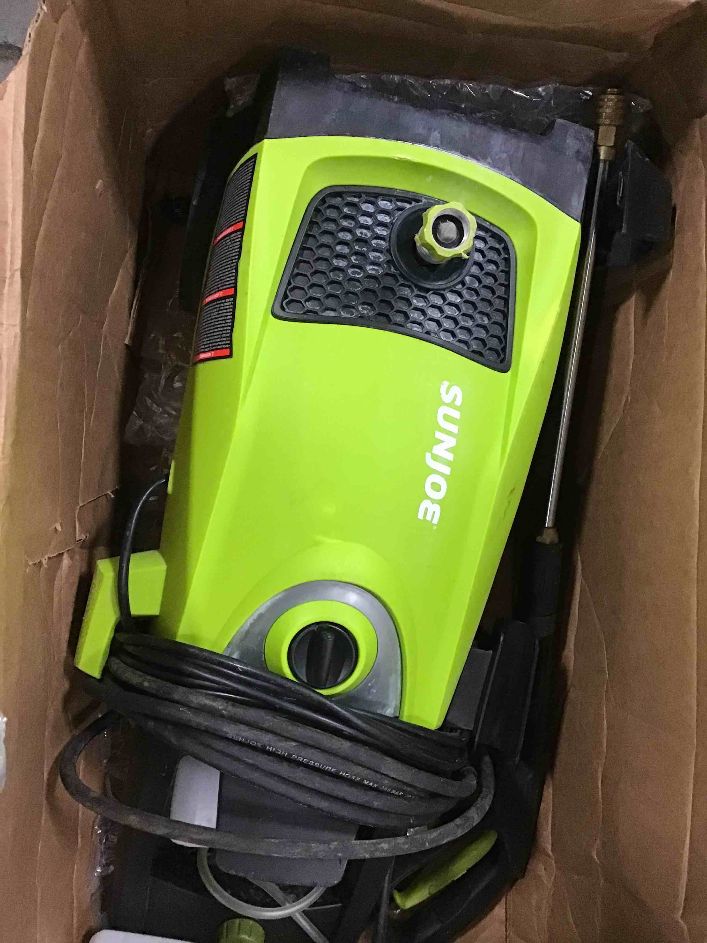 https://s3.amazonaws.com/lotting-images-prod/bidfta/YEL4342709_1688387439110.jpeg
