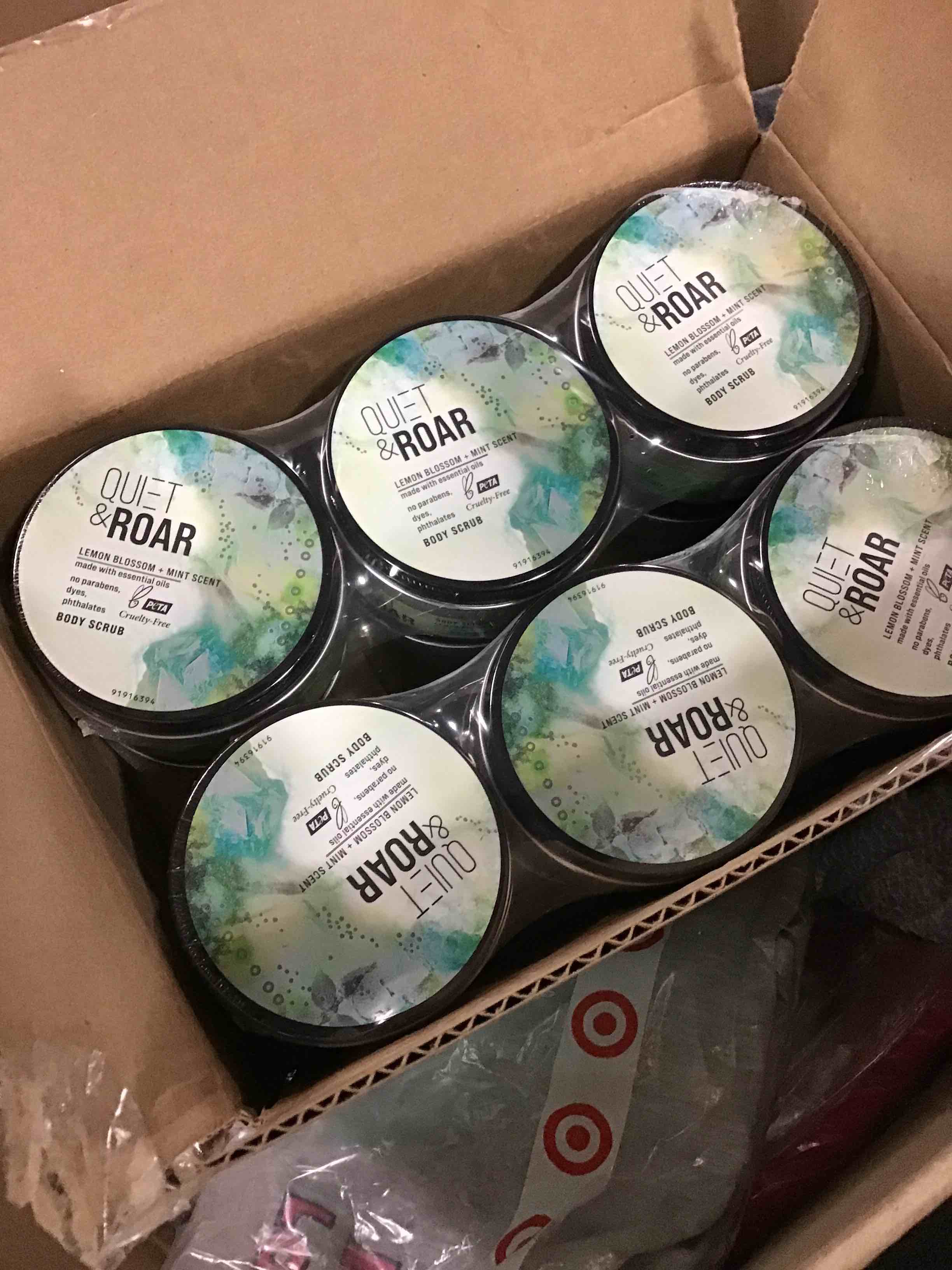 https://s3.amazonaws.com/lotting-images-prod/bidfta/YEL4342725_1688390952895.jpeg