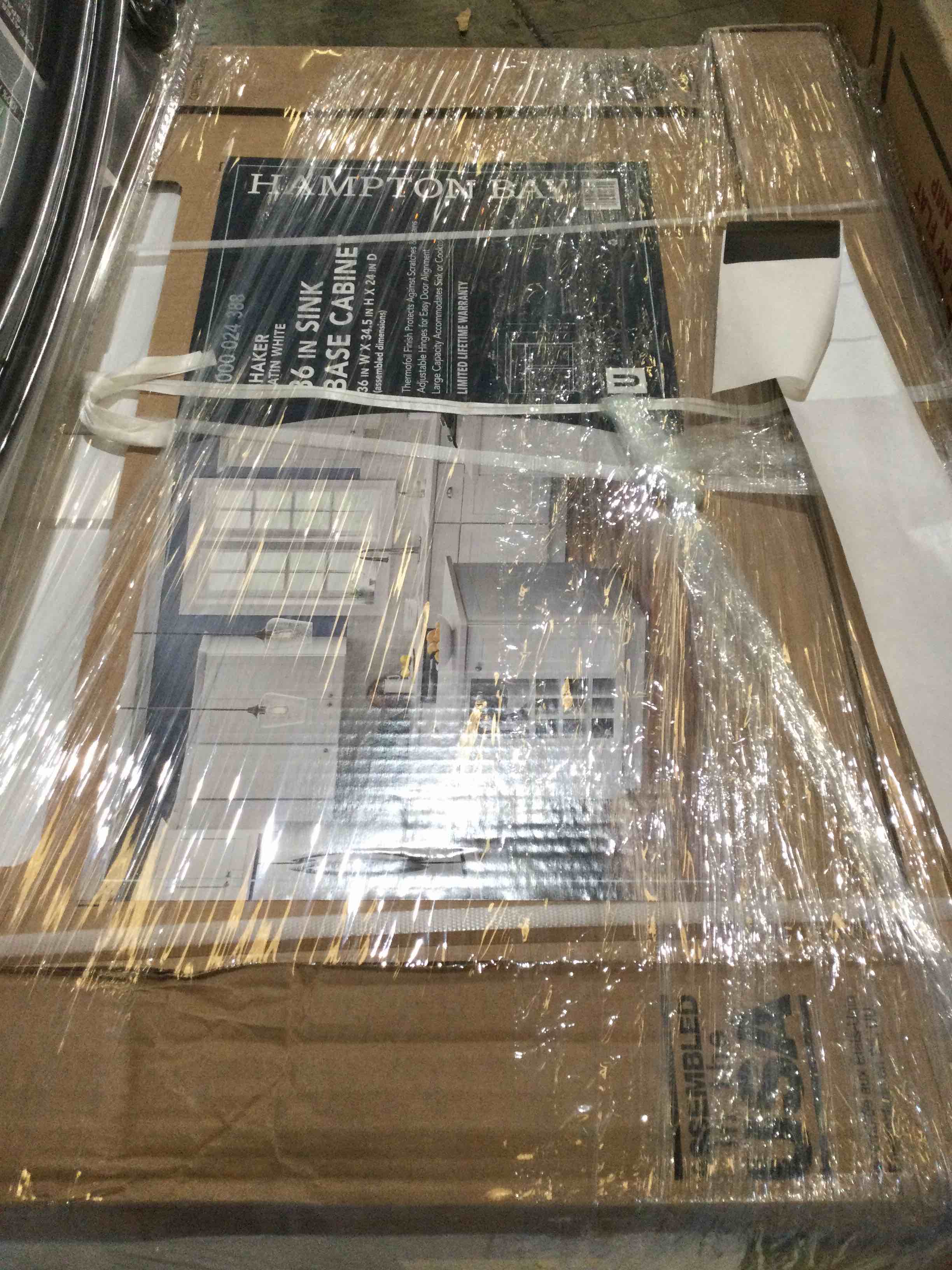 https://s3.amazonaws.com/lotting-images-prod/bidfta/YEL4394759_1694703792282.jpeg