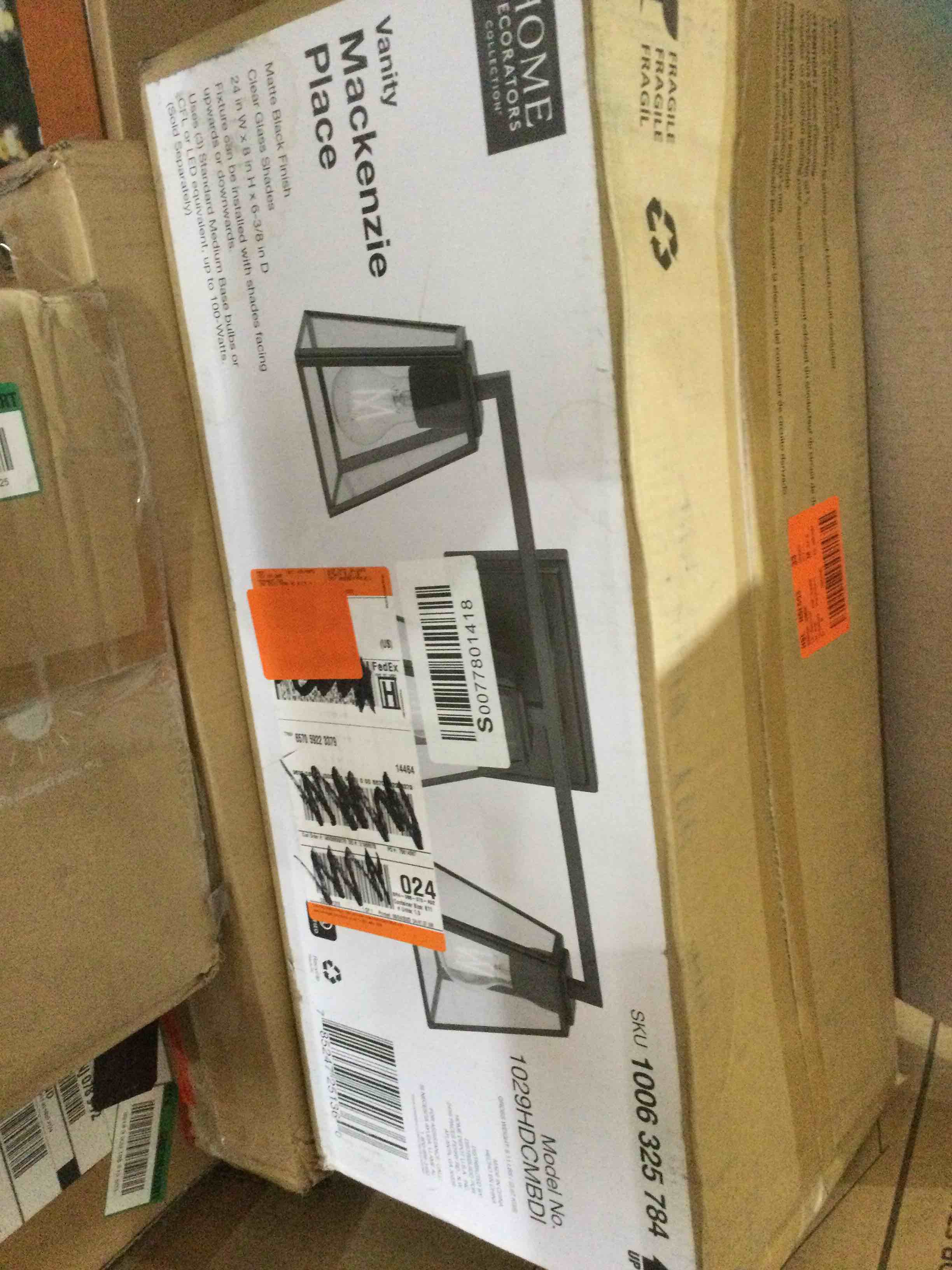 https://s3.amazonaws.com/lotting-images-prod/bidfta/YEL4395111_1695040510807.jpeg