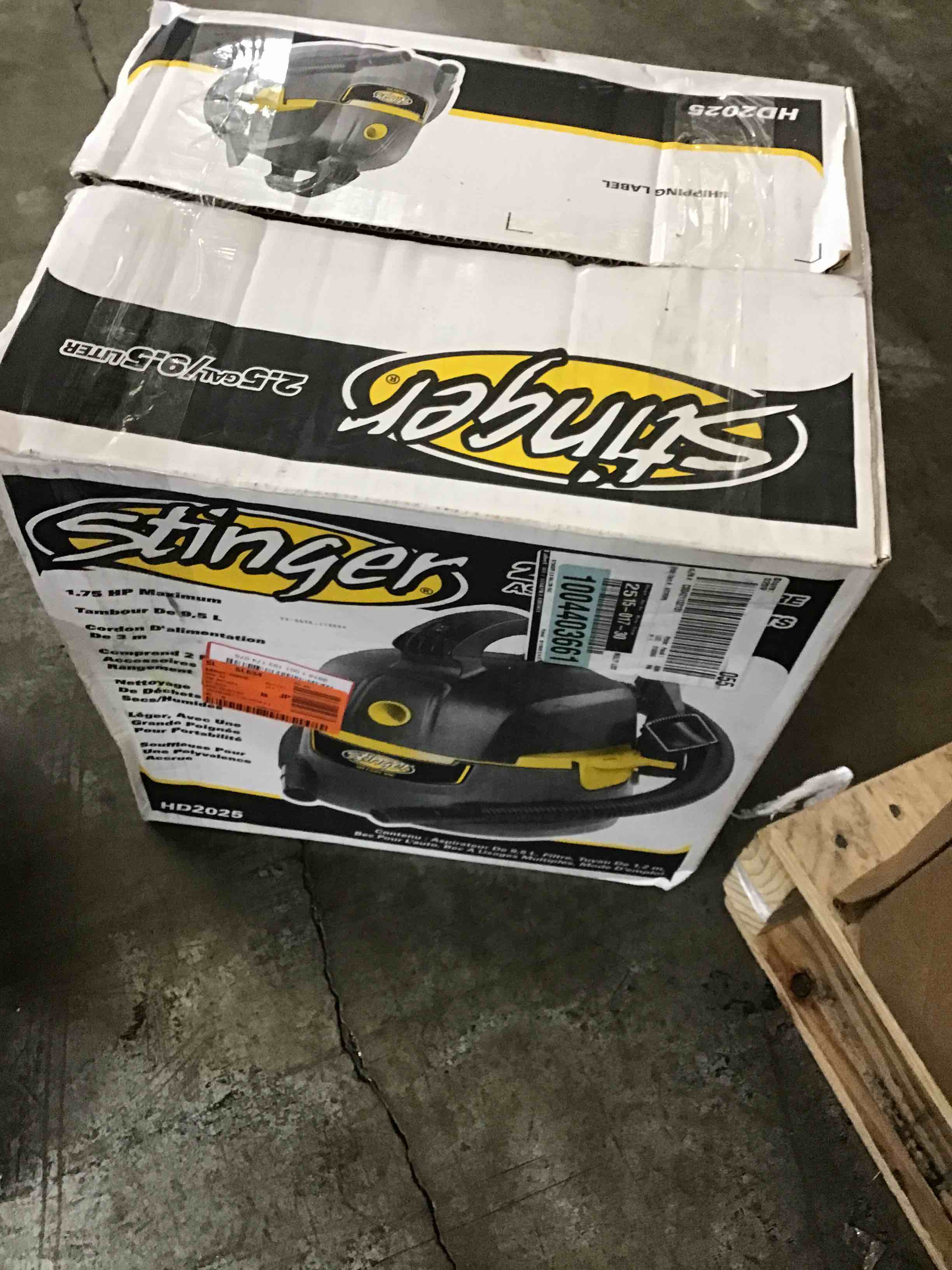 https://s3.amazonaws.com/lotting-images-prod/bidfta/YEL4443989_1687807234217.jpeg