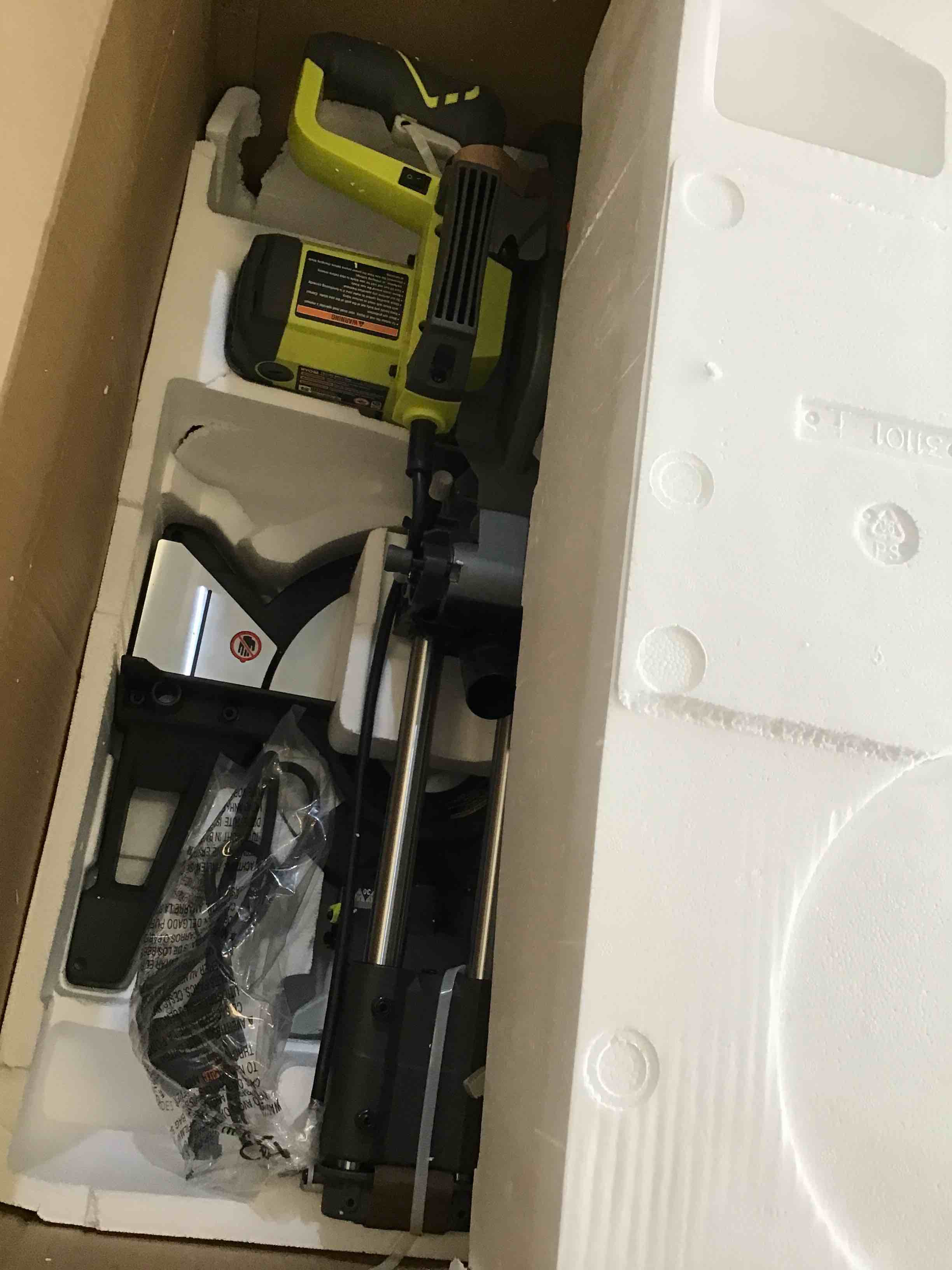 https://s3.amazonaws.com/lotting-images-prod/bidfta/YEL4444934_1689355059721.jpeg
