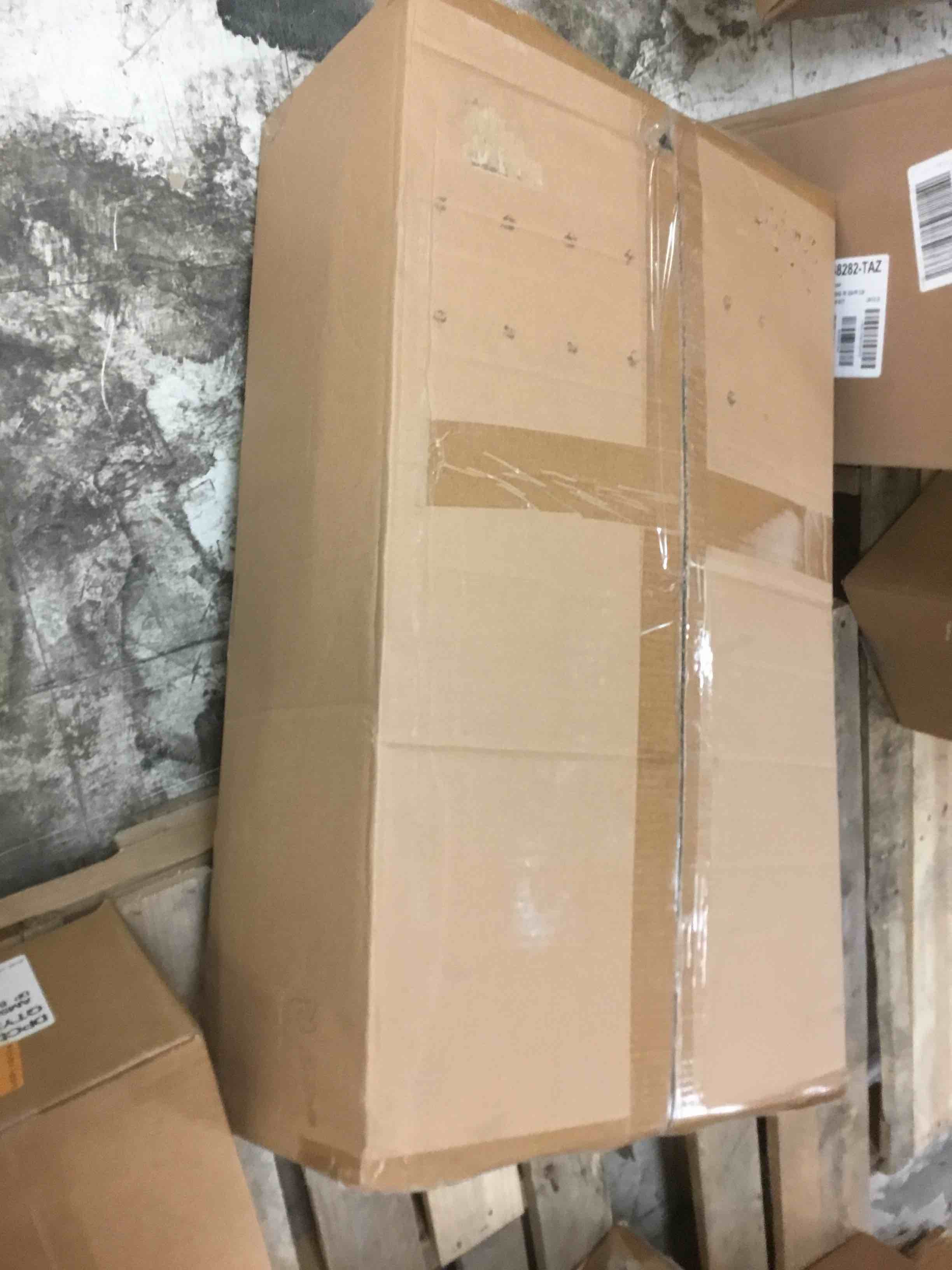 https://s3.amazonaws.com/lotting-images-prod/bidfta/YEL4465190_1687970921526.jpeg
