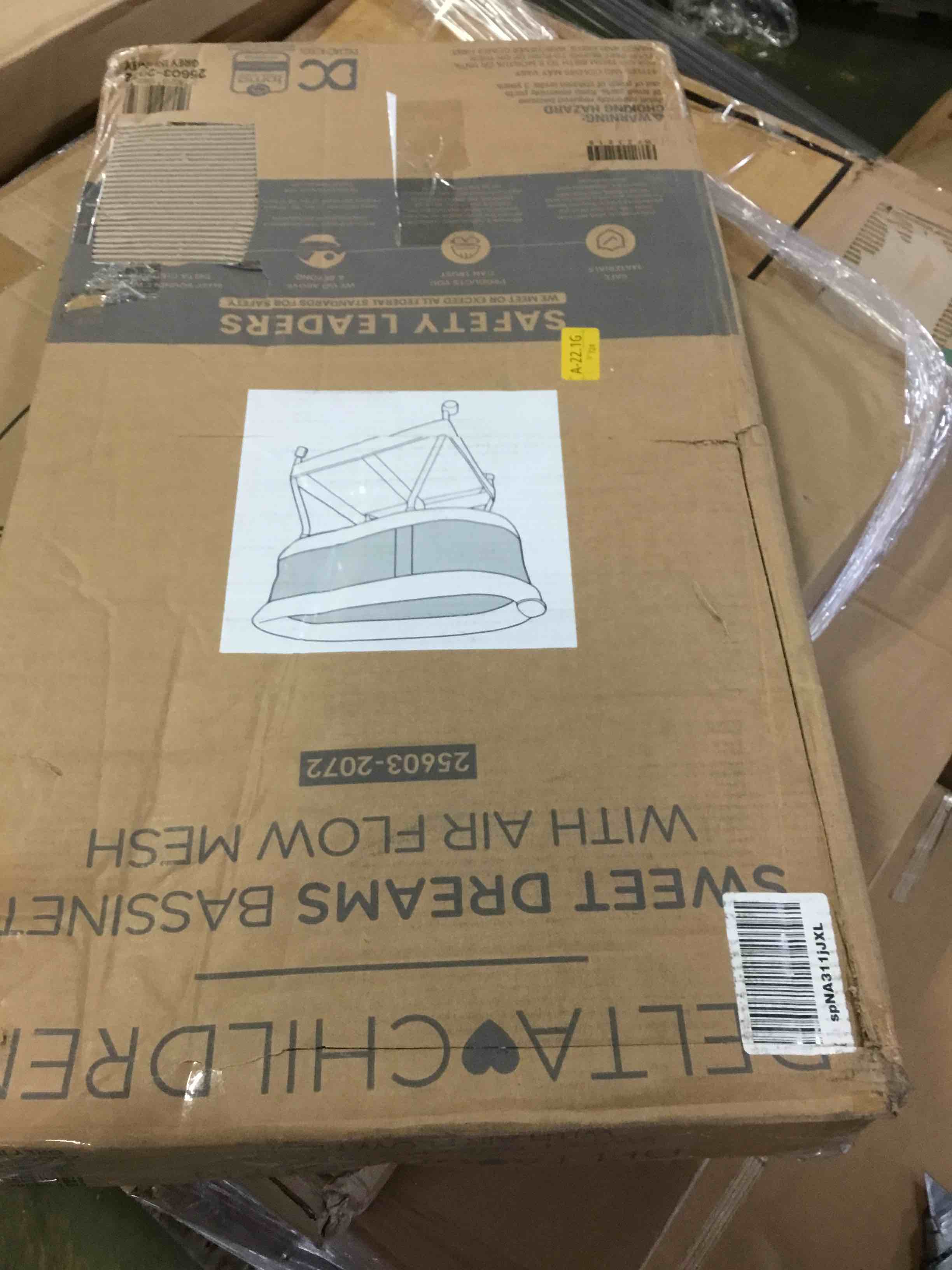 https://s3.amazonaws.com/lotting-images-prod/bidfta/YEL4553417_1689172885955.jpeg