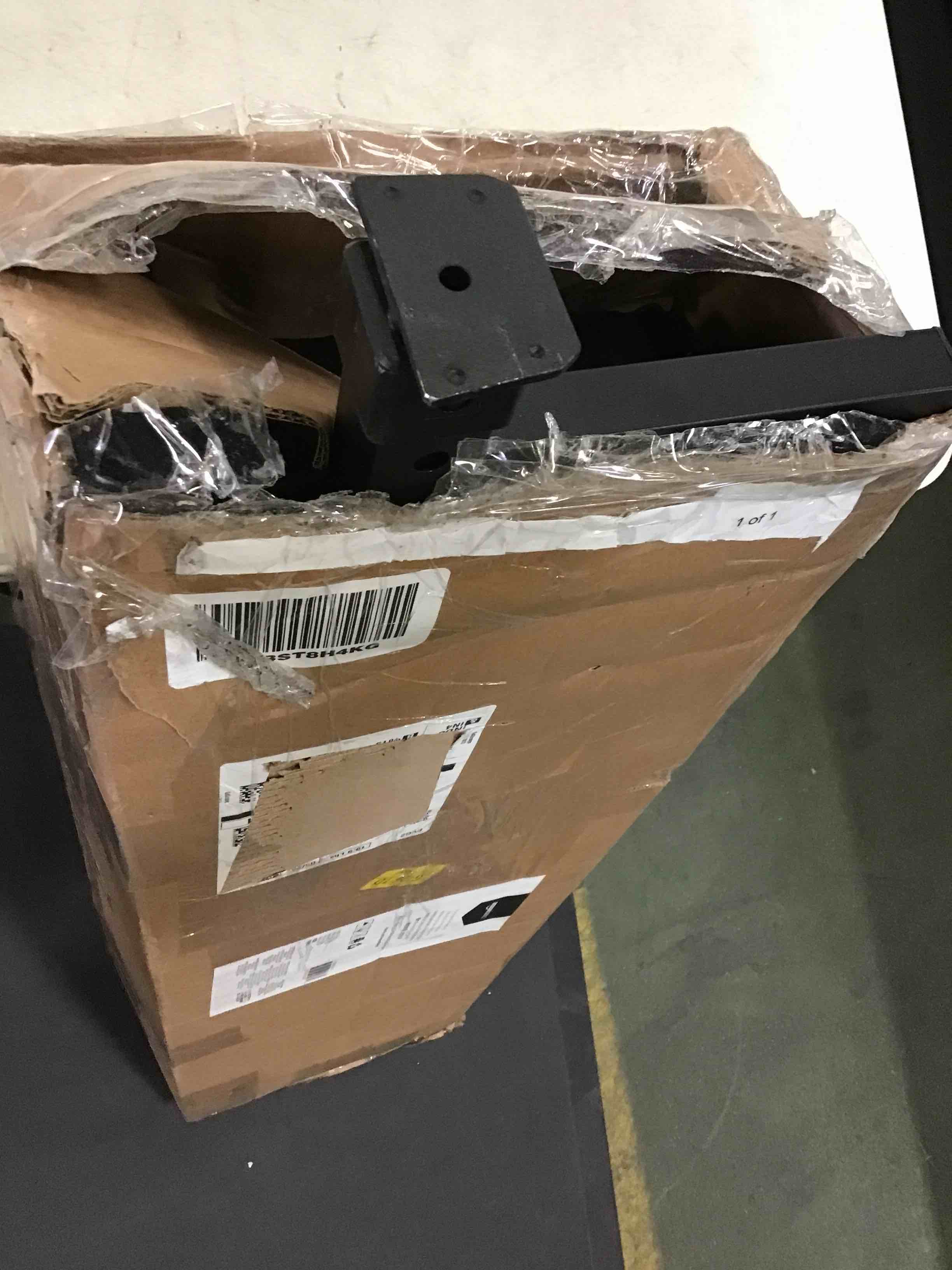 https://s3.amazonaws.com/lotting-images-prod/bidfta/YEL4554532_1689013056738.jpeg