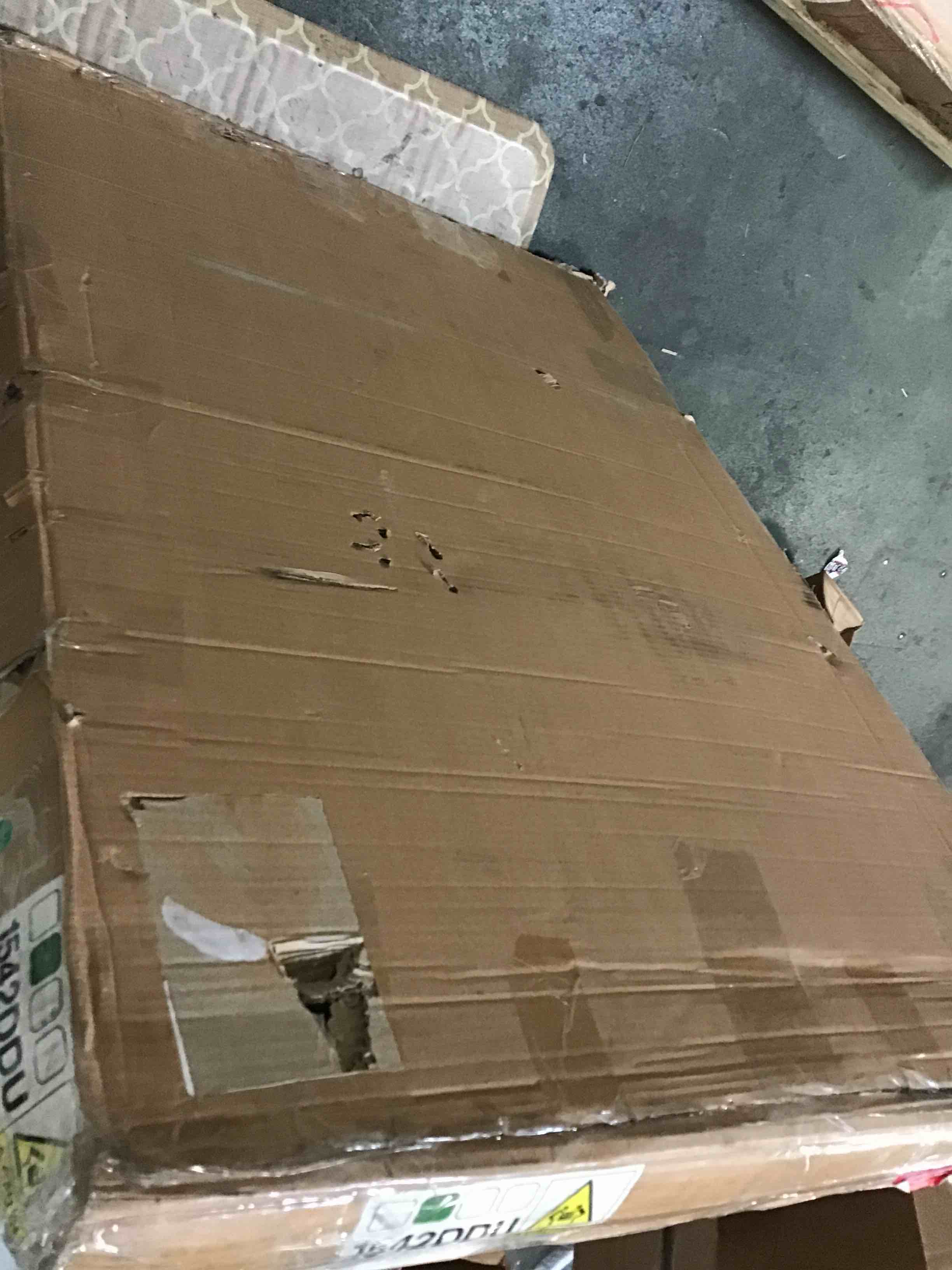 https://s3.amazonaws.com/lotting-images-prod/bidfta/YEL4555827_1689767543415.jpeg