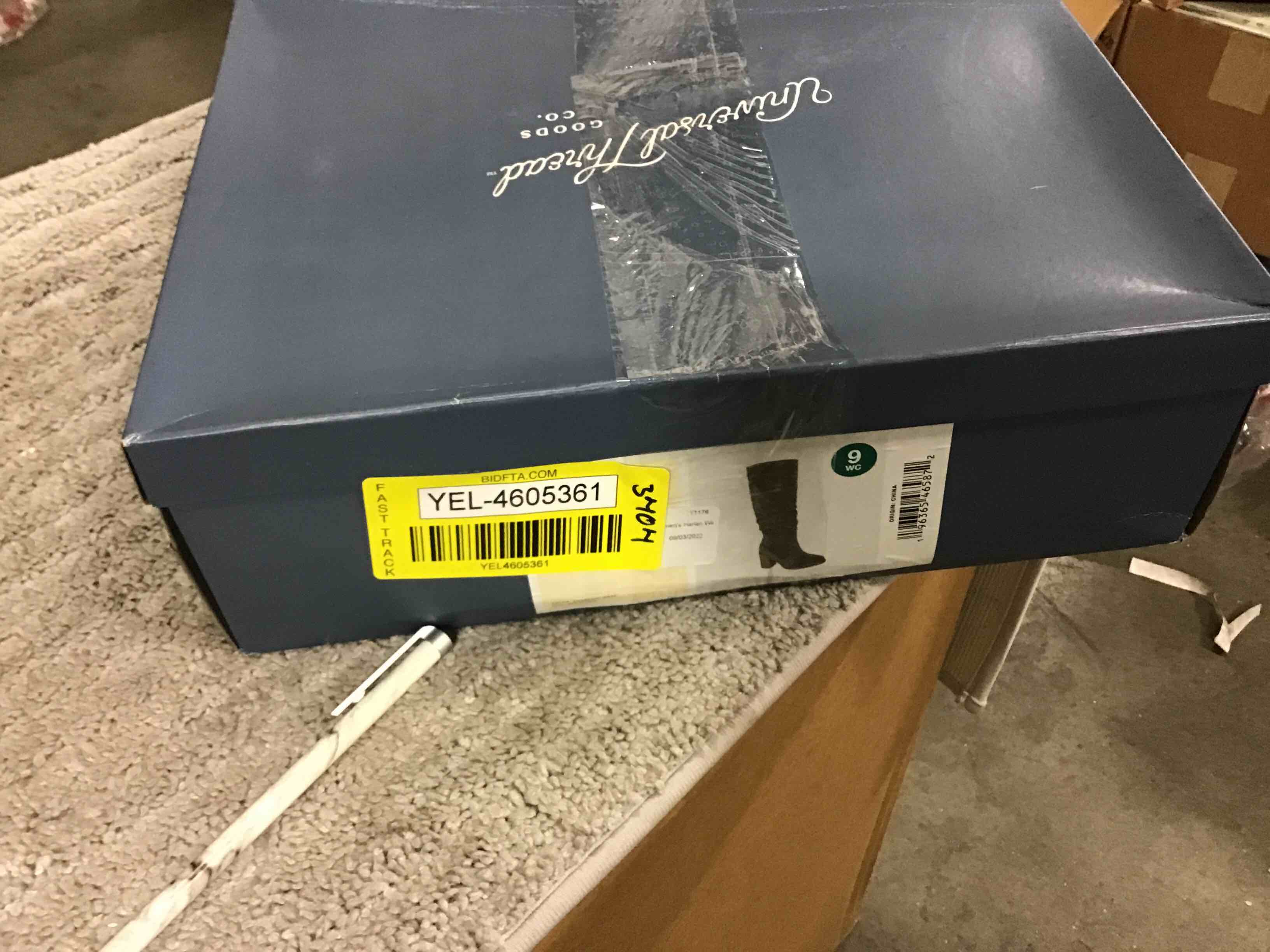 https://s3.amazonaws.com/lotting-images-prod/bidfta/YEL4605361_1688052644002.jpeg