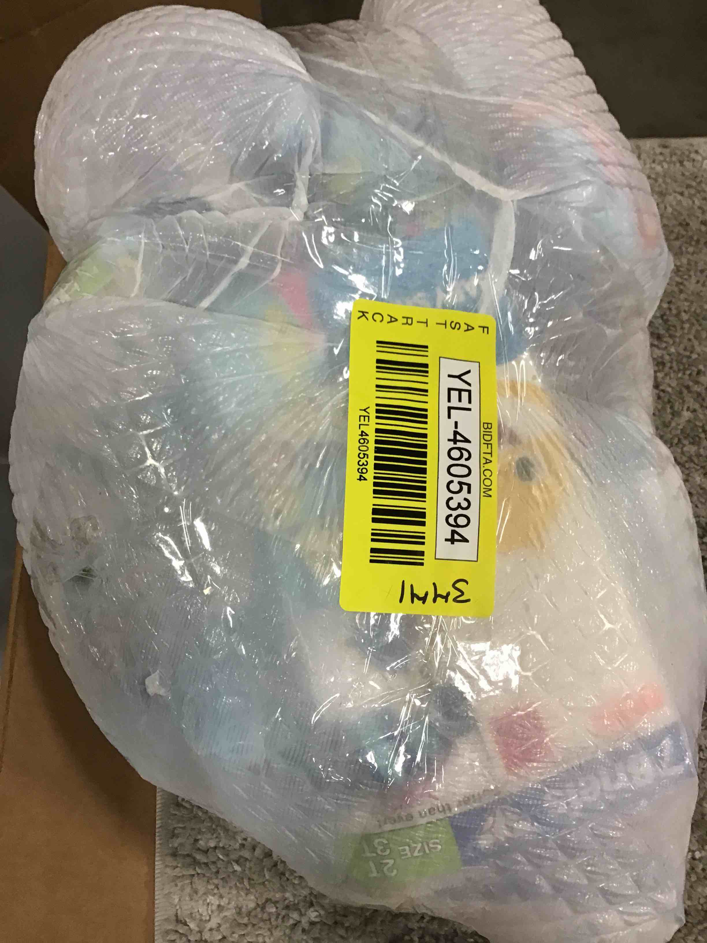 https://s3.amazonaws.com/lotting-images-prod/bidfta/YEL4605394_1688132761791.jpeg