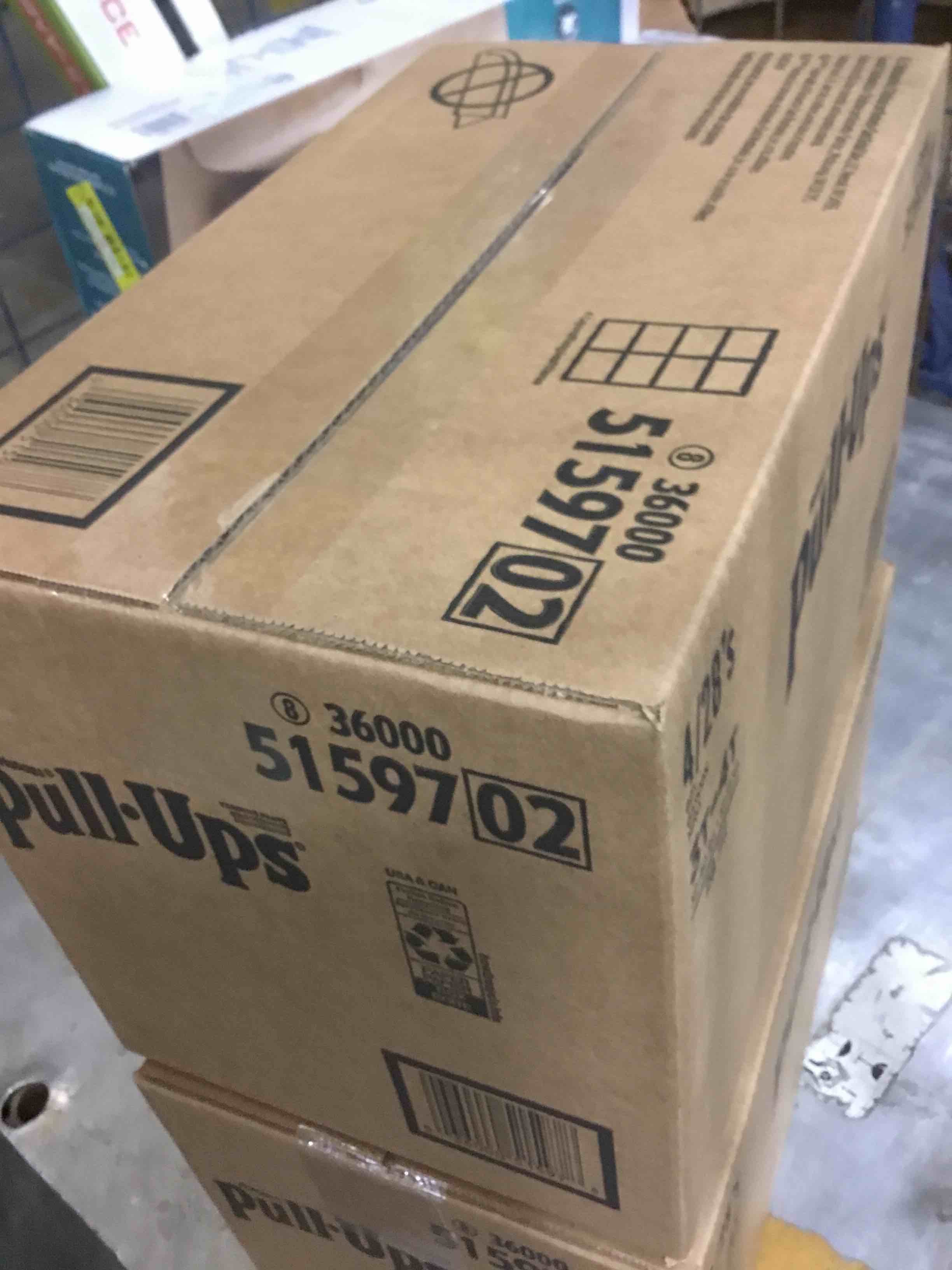 https://s3.amazonaws.com/lotting-images-prod/bidfta/YEL4611427_1687201318712.jpeg