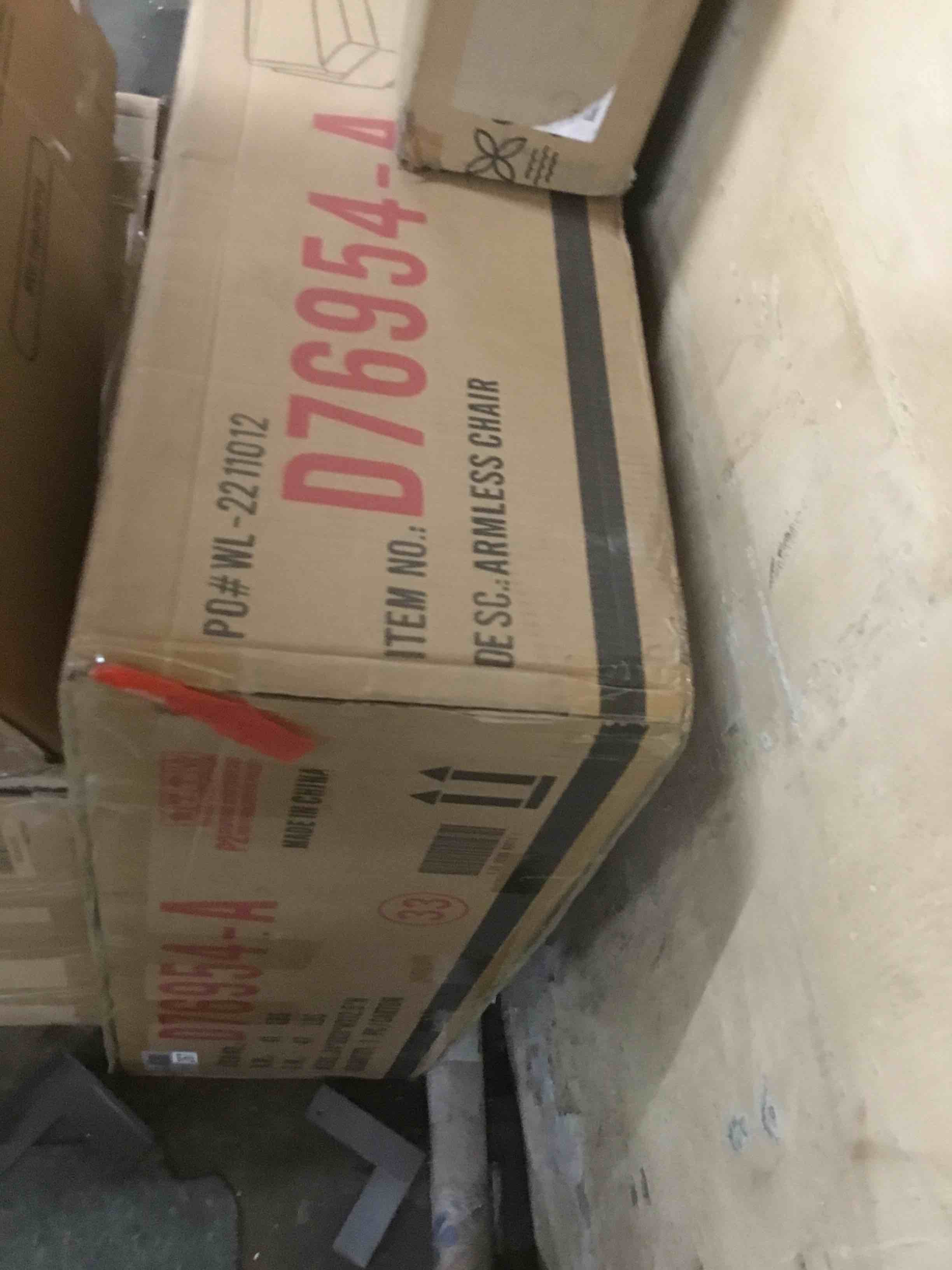 https://s3.amazonaws.com/lotting-images-prod/bidfta/YEL4613722_1686149078536.jpeg