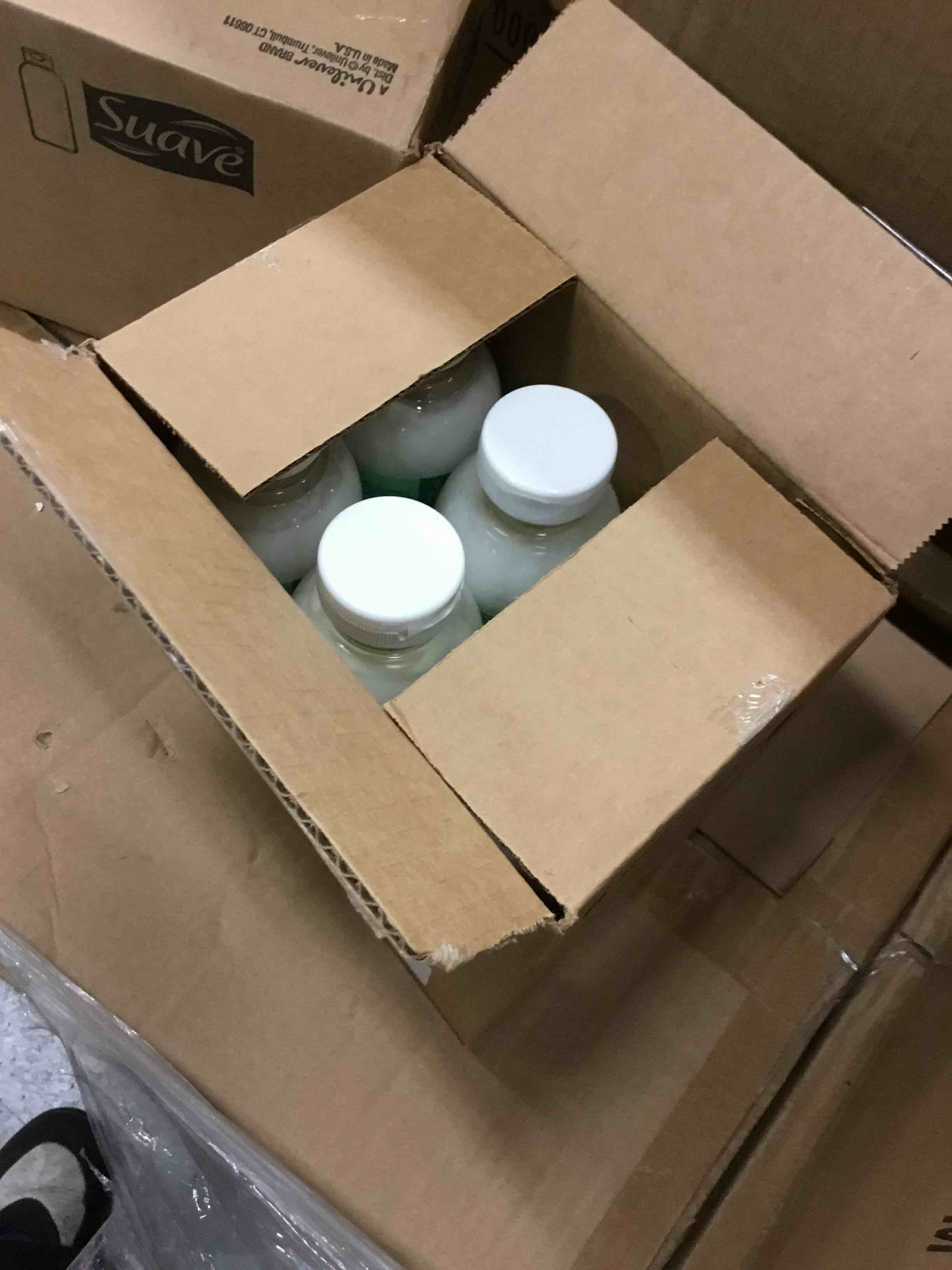 https://s3.amazonaws.com/lotting-images-prod/bidfta/YEL4614233_1688567162781.jpeg