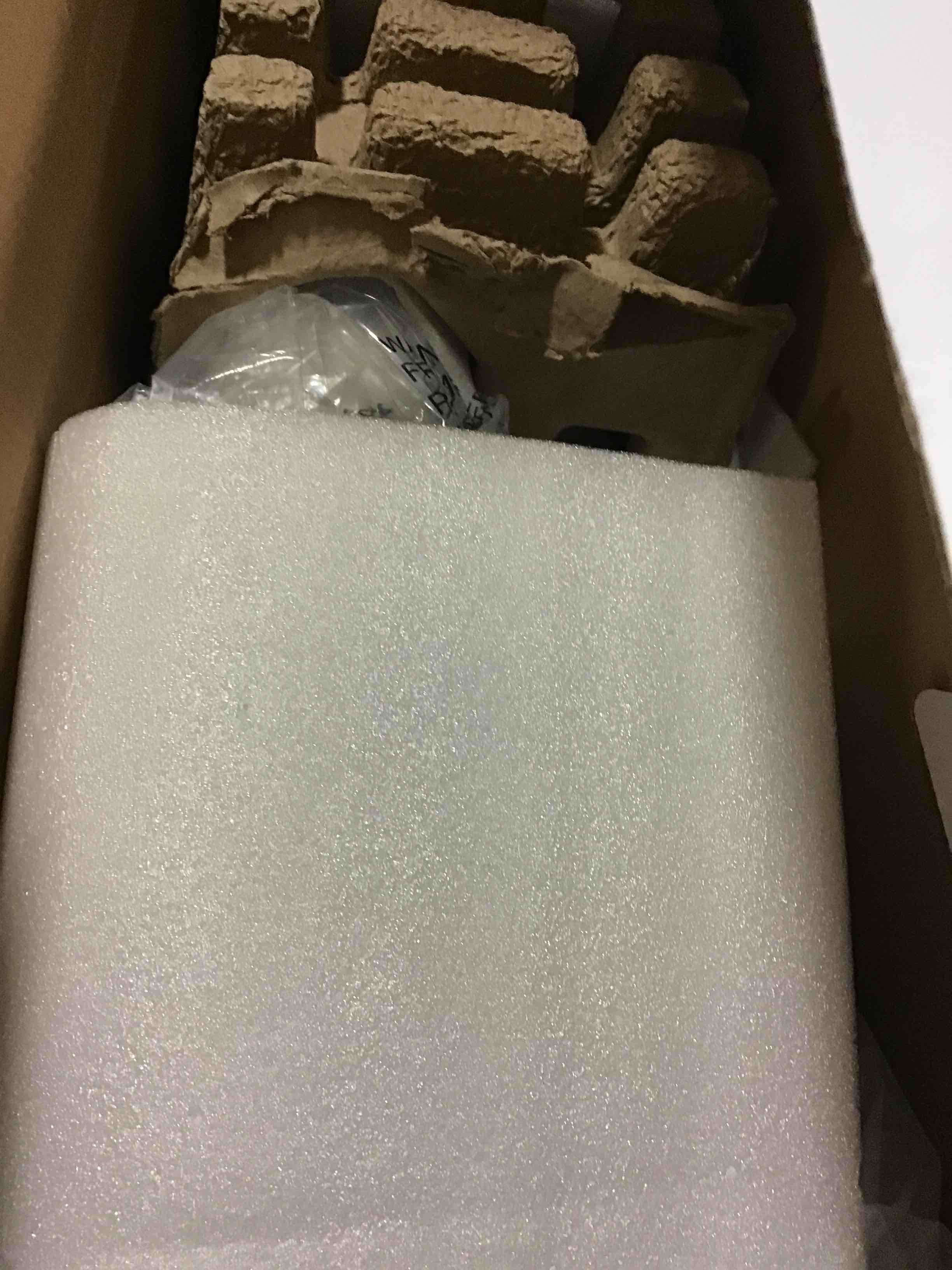 https://s3.amazonaws.com/lotting-images-prod/bidfta/YEL4614932_1686832838722.jpeg
