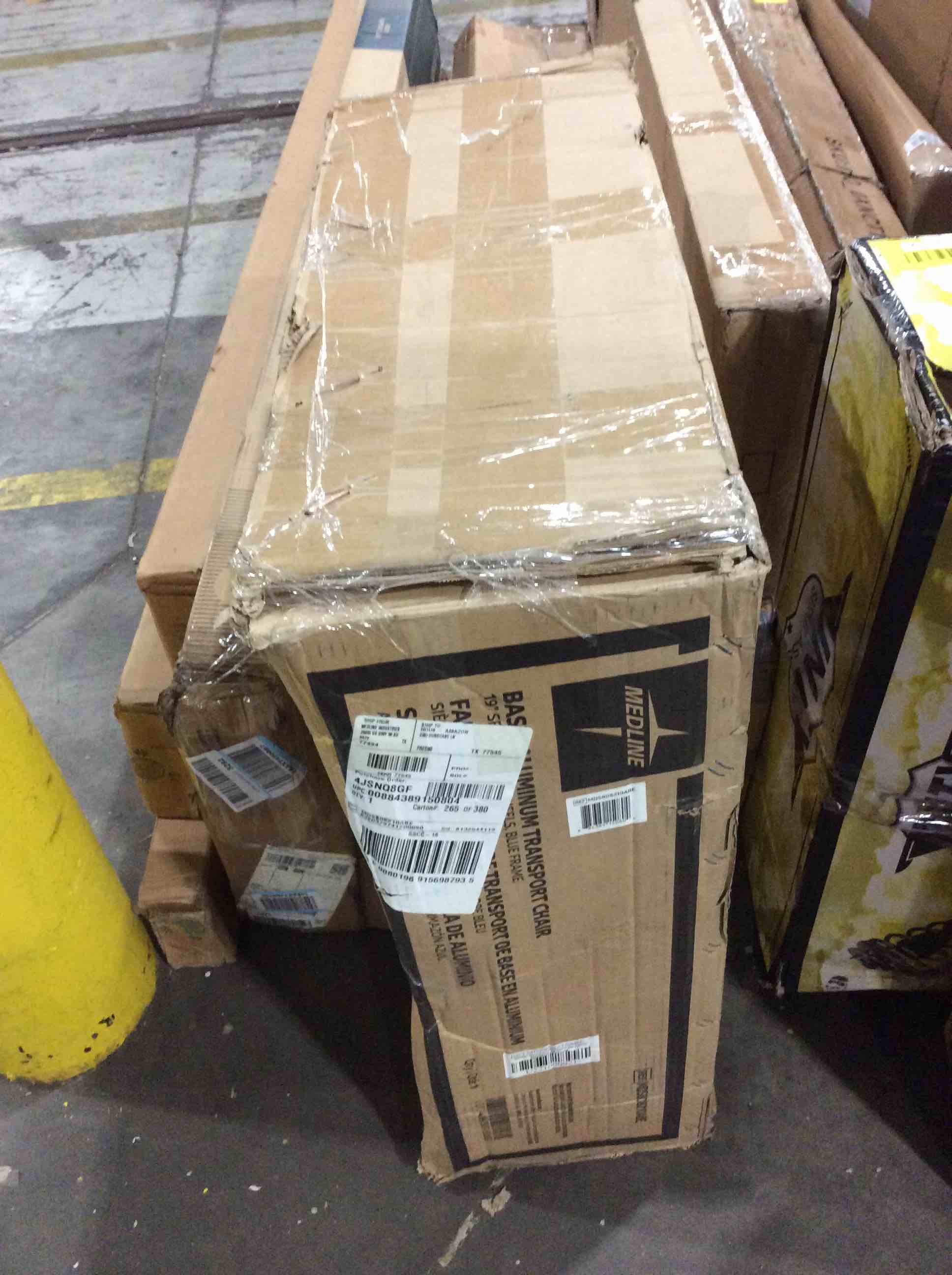 https://s3.amazonaws.com/lotting-images-prod/bidfta/YEL4629389_1689011426580.jpeg