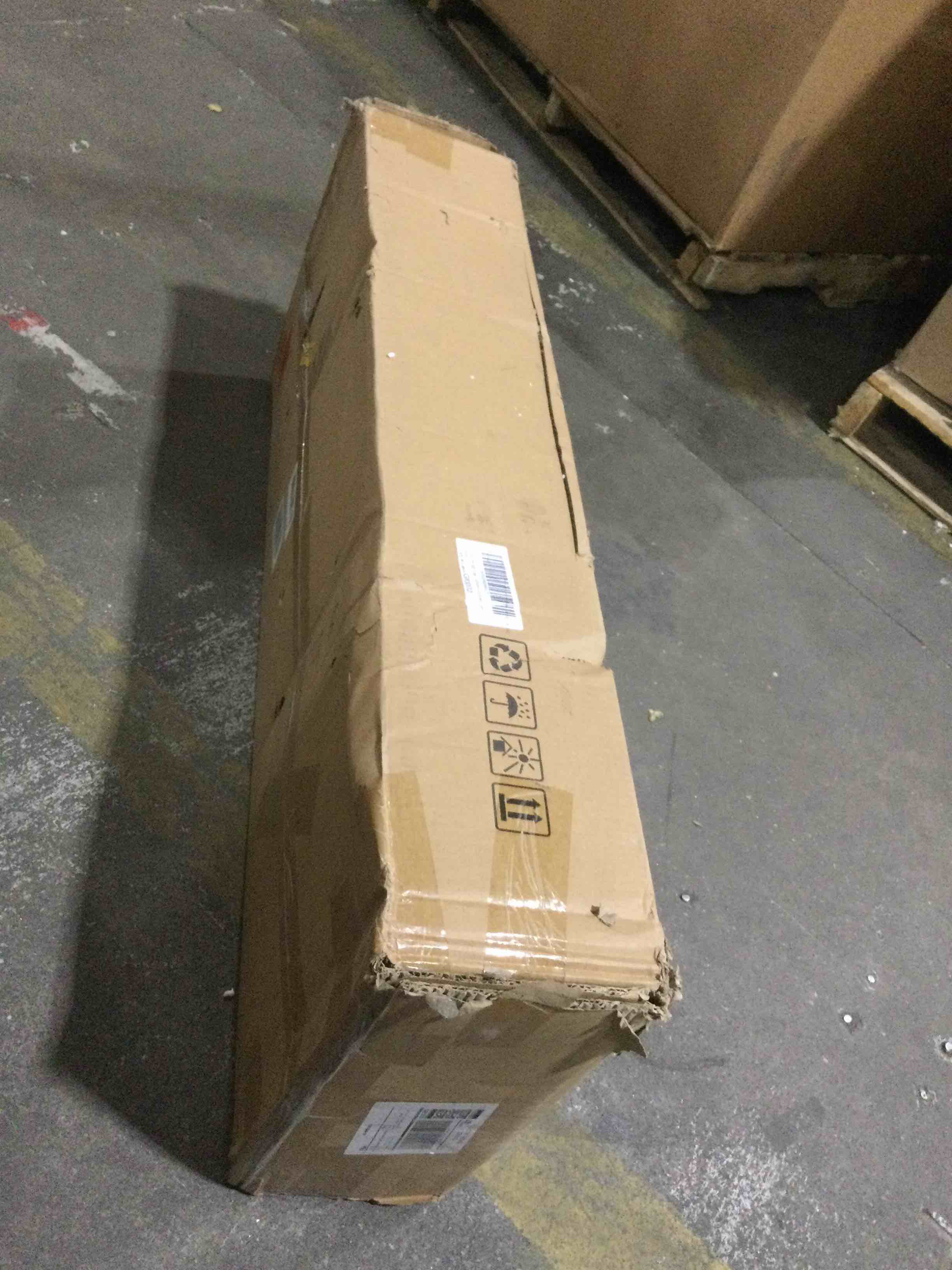 https://s3.amazonaws.com/lotting-images-prod/bidfta/YEL4630106_1686067667237.jpeg
