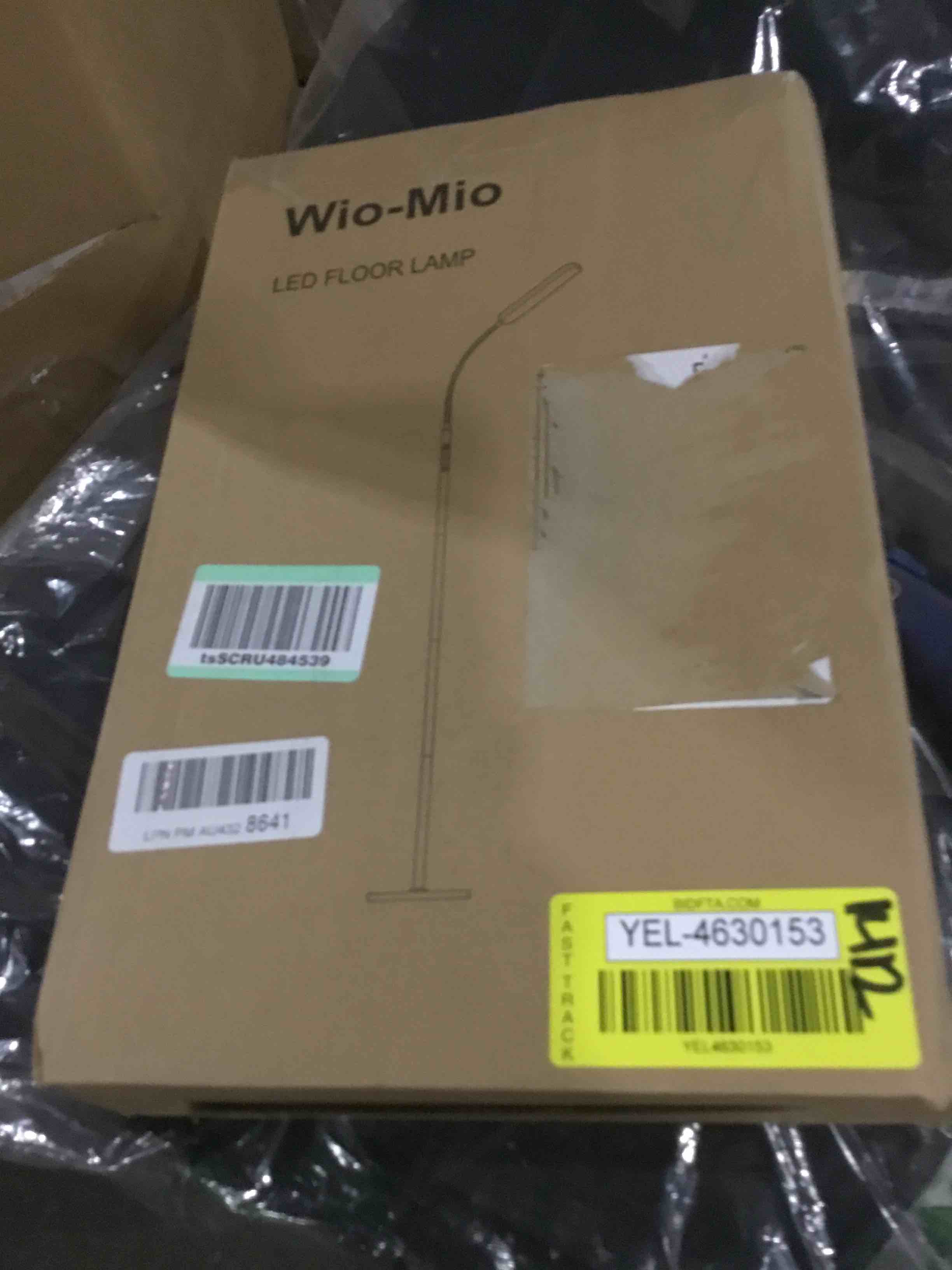 https://s3.amazonaws.com/lotting-images-prod/bidfta/YEL4630153_1686069536720.jpeg