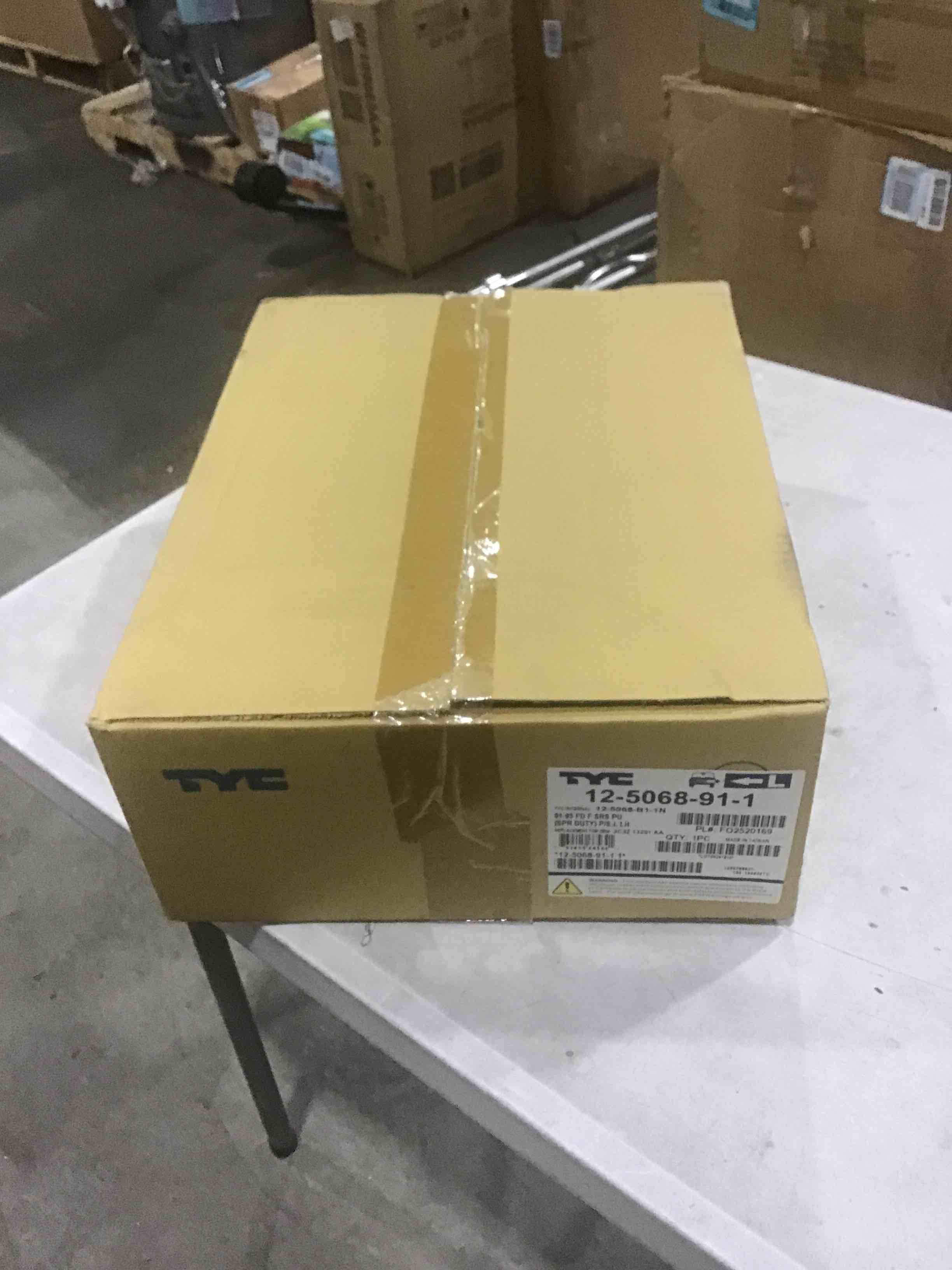 https://s3.amazonaws.com/lotting-images-prod/bidfta/YEL4630706_1687268373662.jpeg