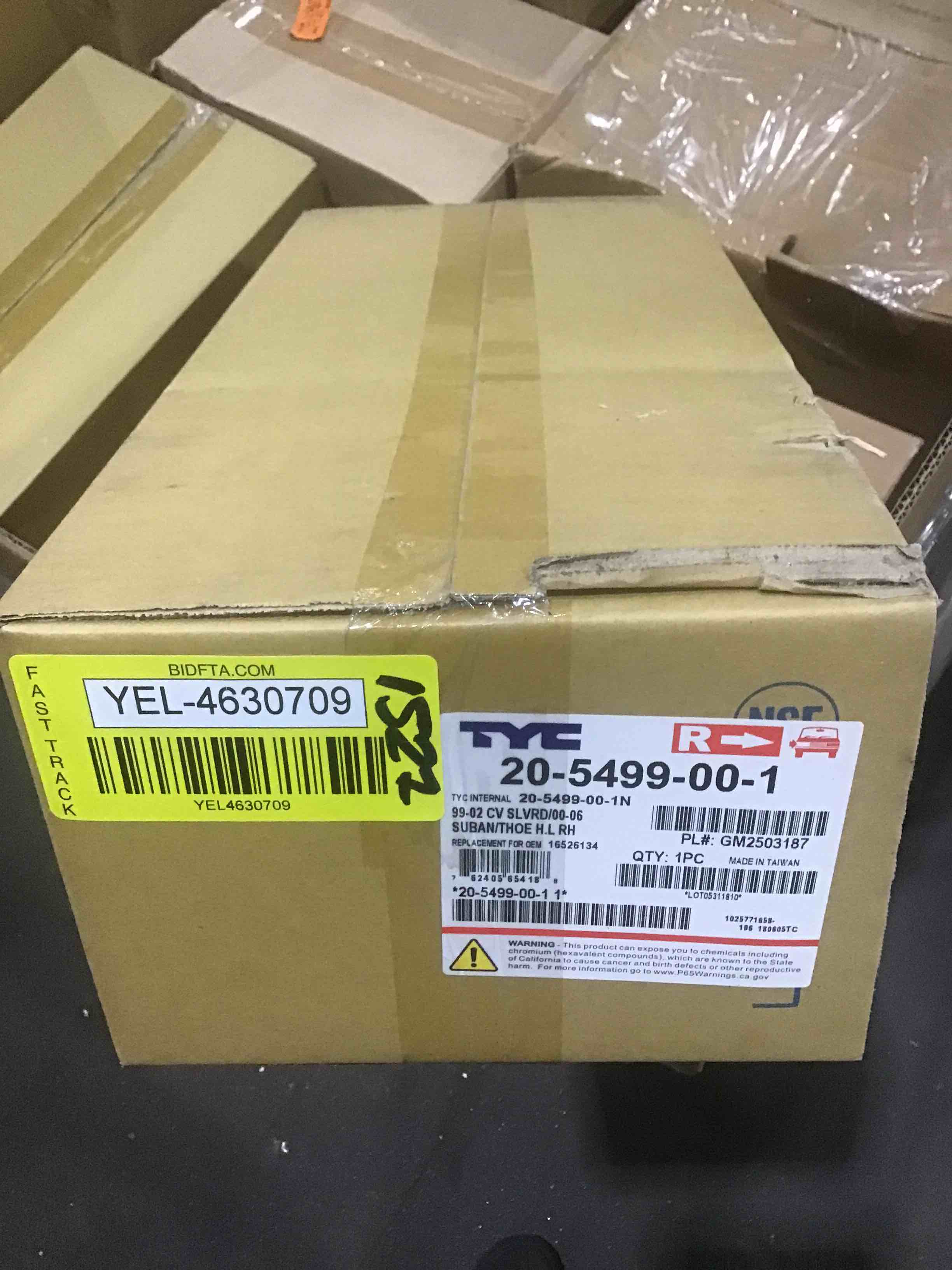 https://s3.amazonaws.com/lotting-images-prod/bidfta/YEL4630709_1687268510678.jpeg